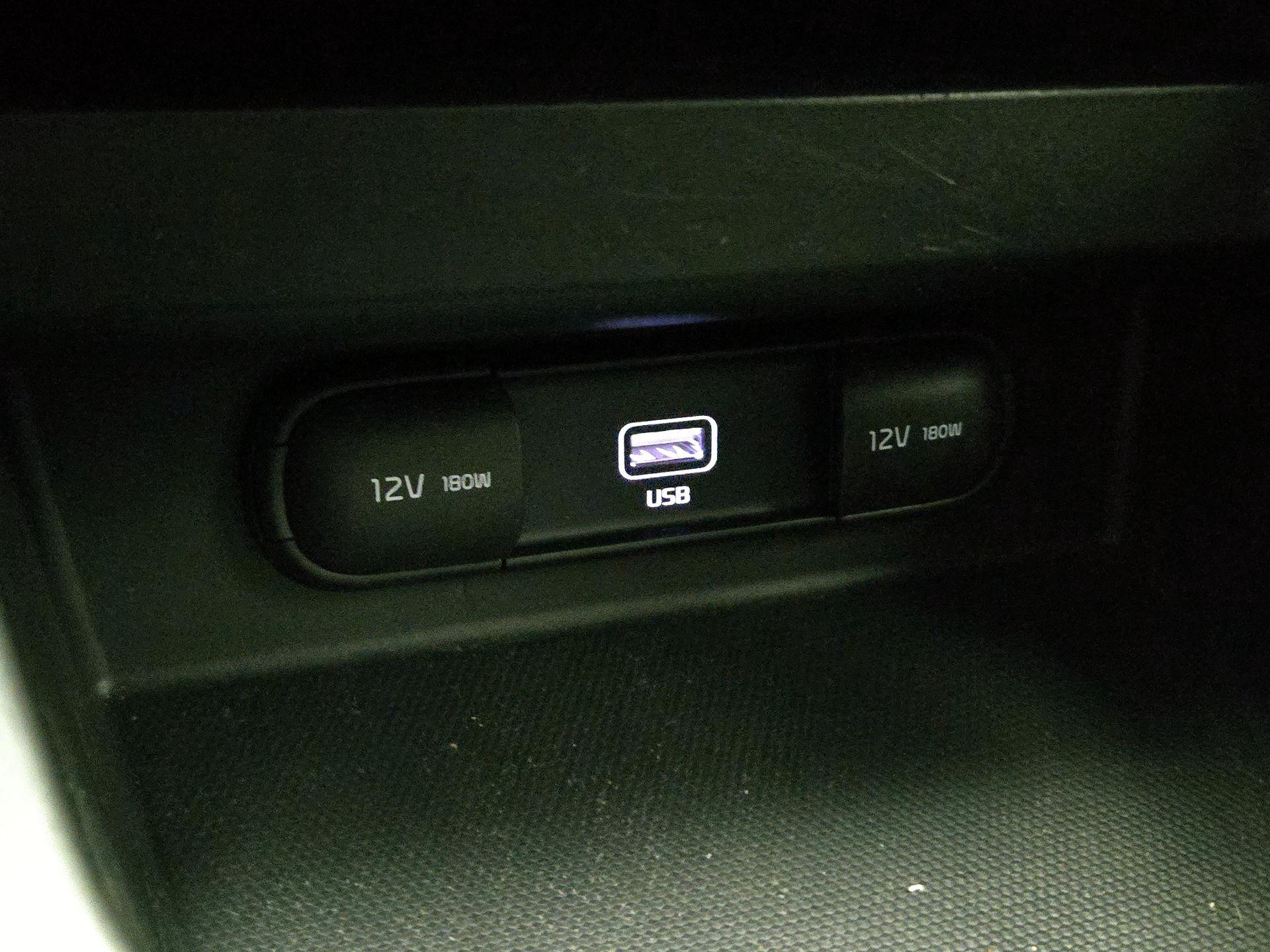 Thumbnail: 2021 Kia Seltos - 18