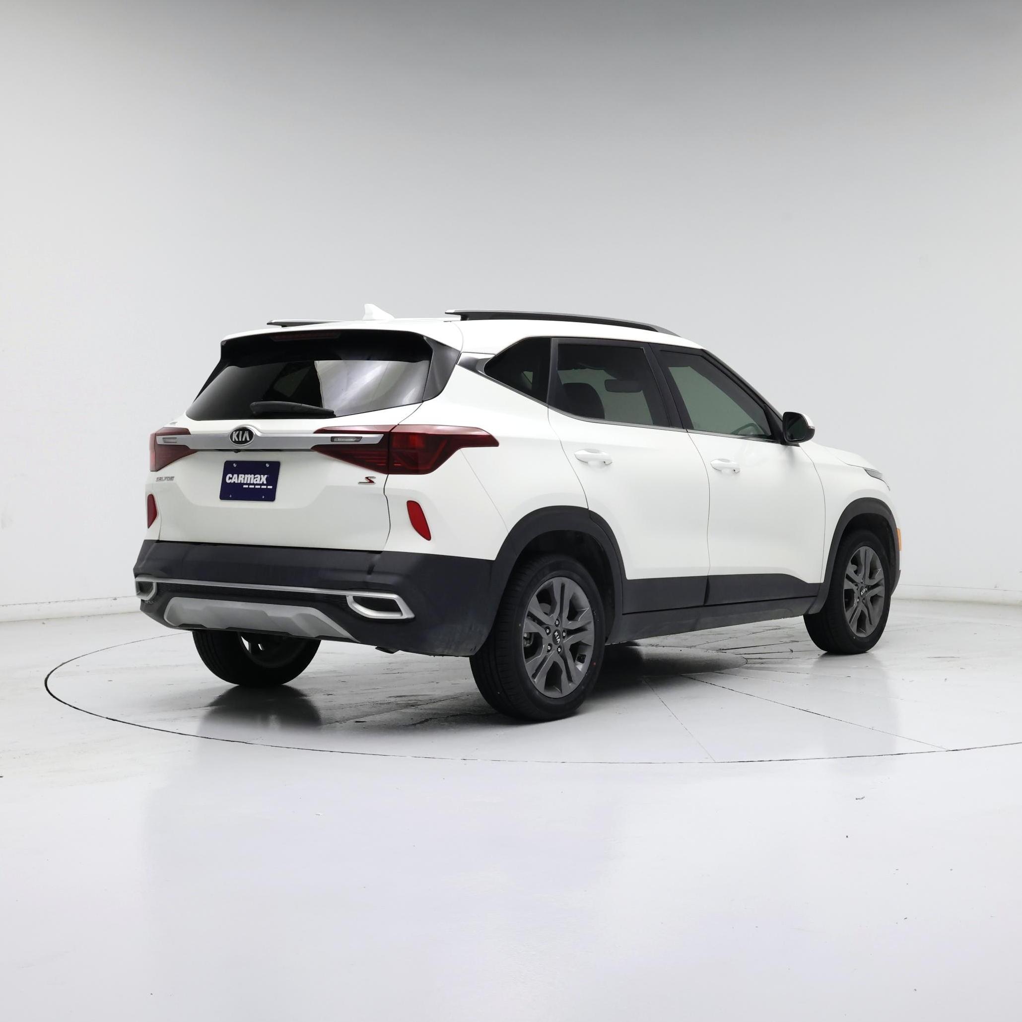 Thumbnail: 2021 Kia Seltos - 8