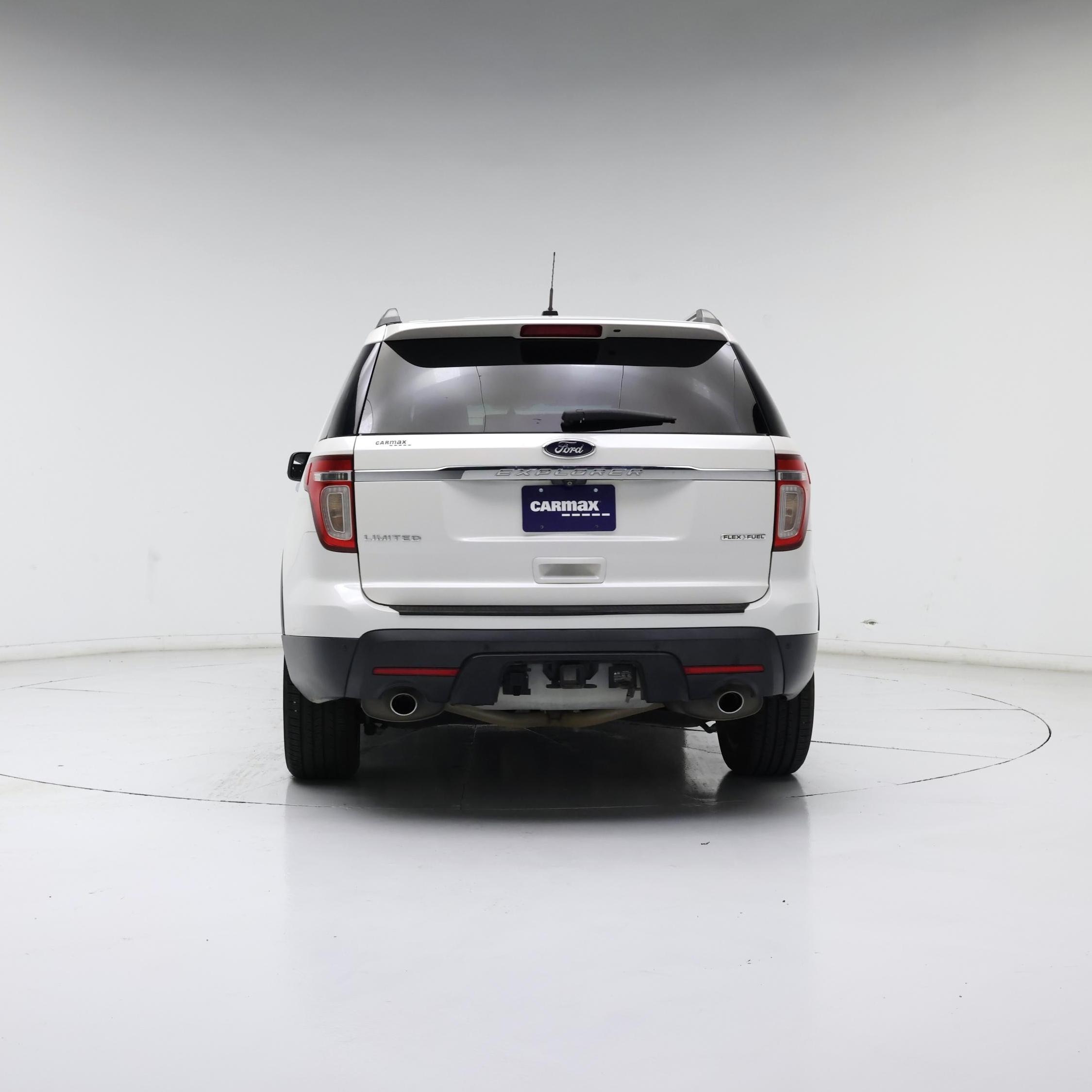 Thumbnail: 2015 Ford Explorer - 6