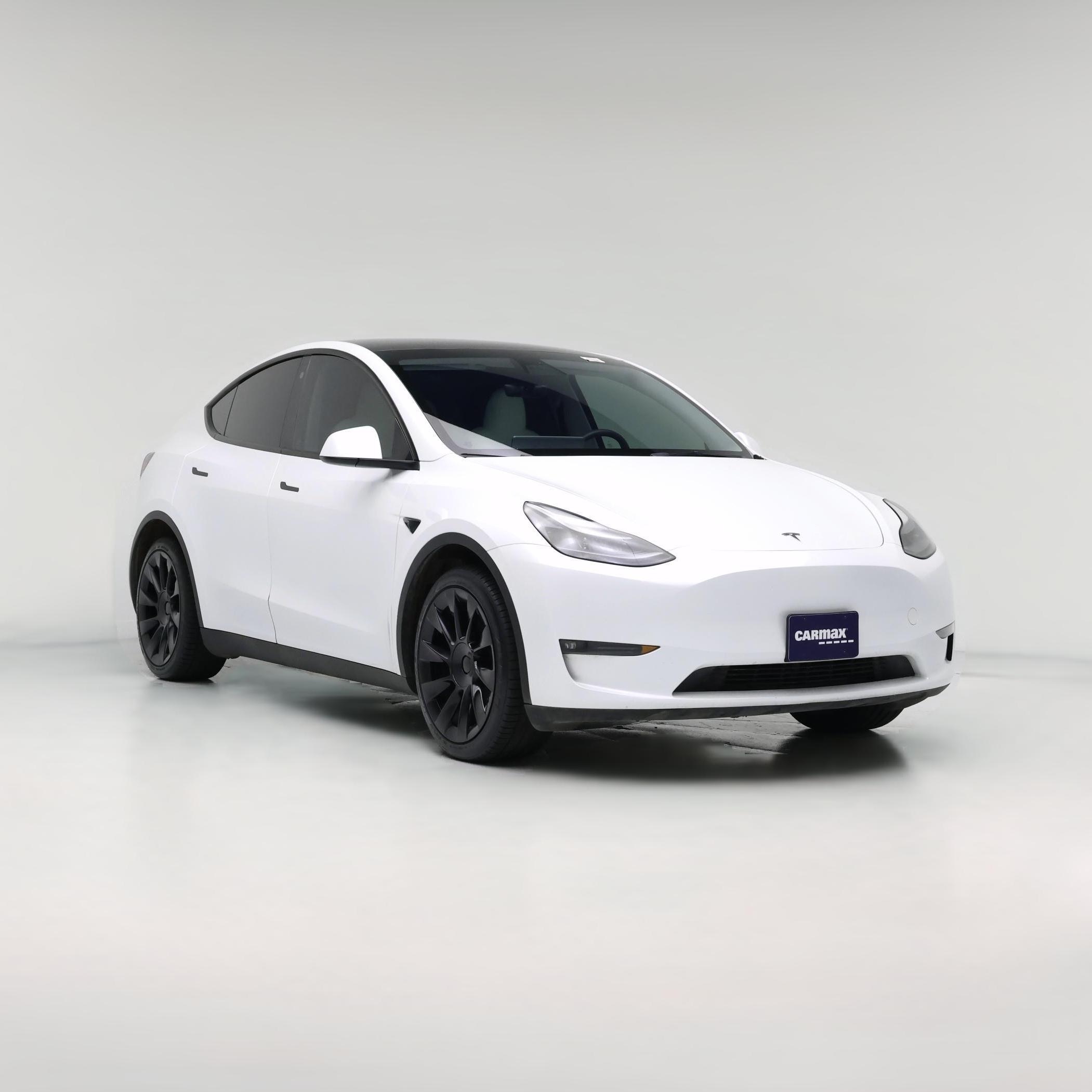 Thumbnail: 2023 Tesla Model Y - 1