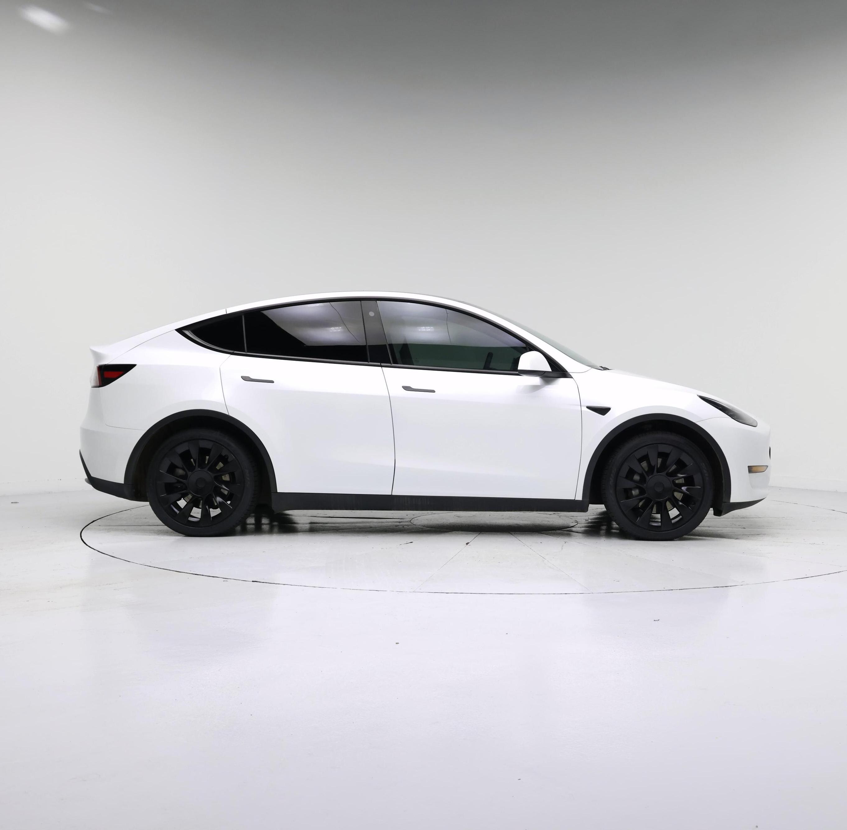 Thumbnail: 2023 Tesla Model Y - 7