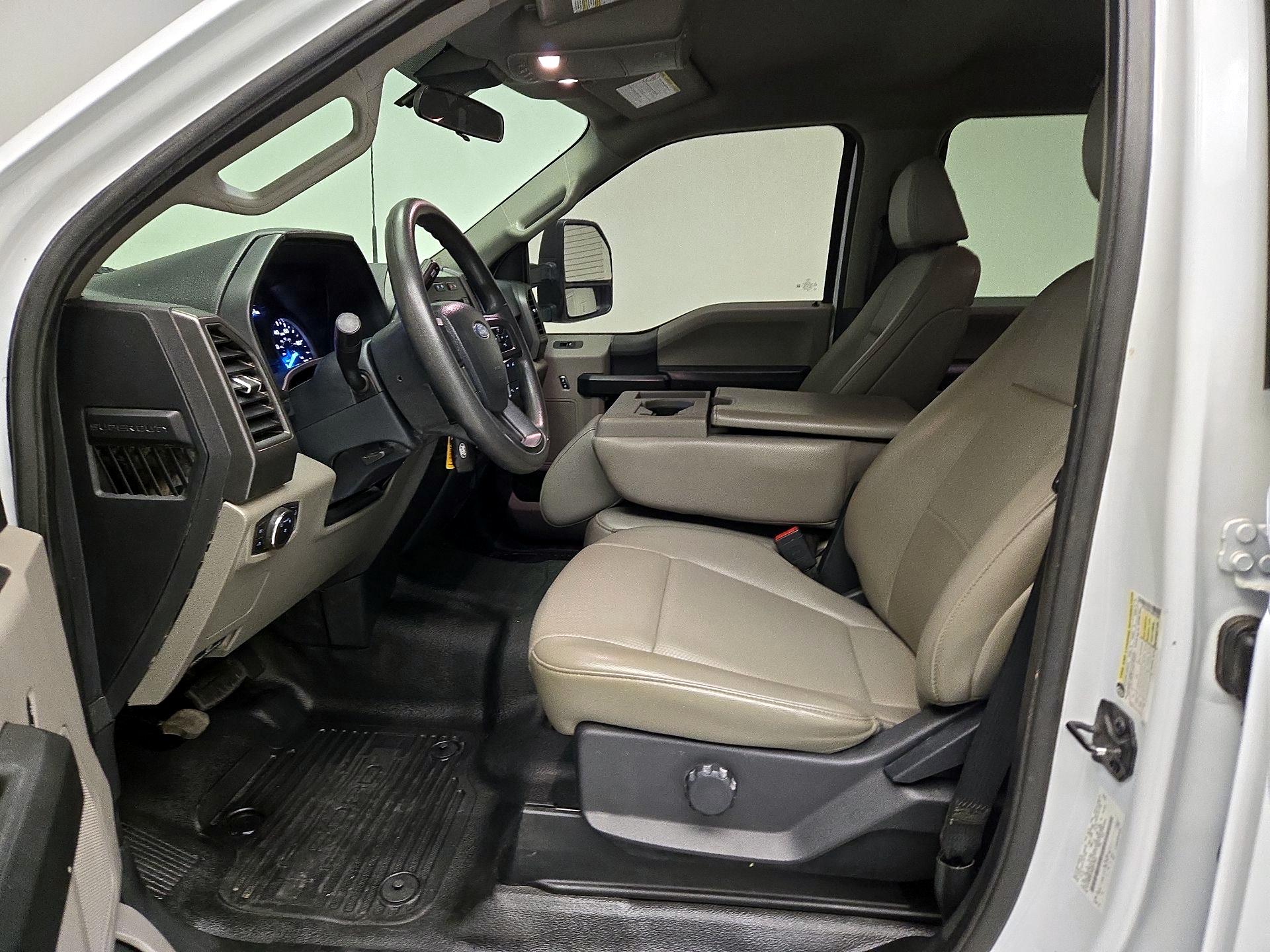 Thumbnail: 2022 Ford F-250 - 9