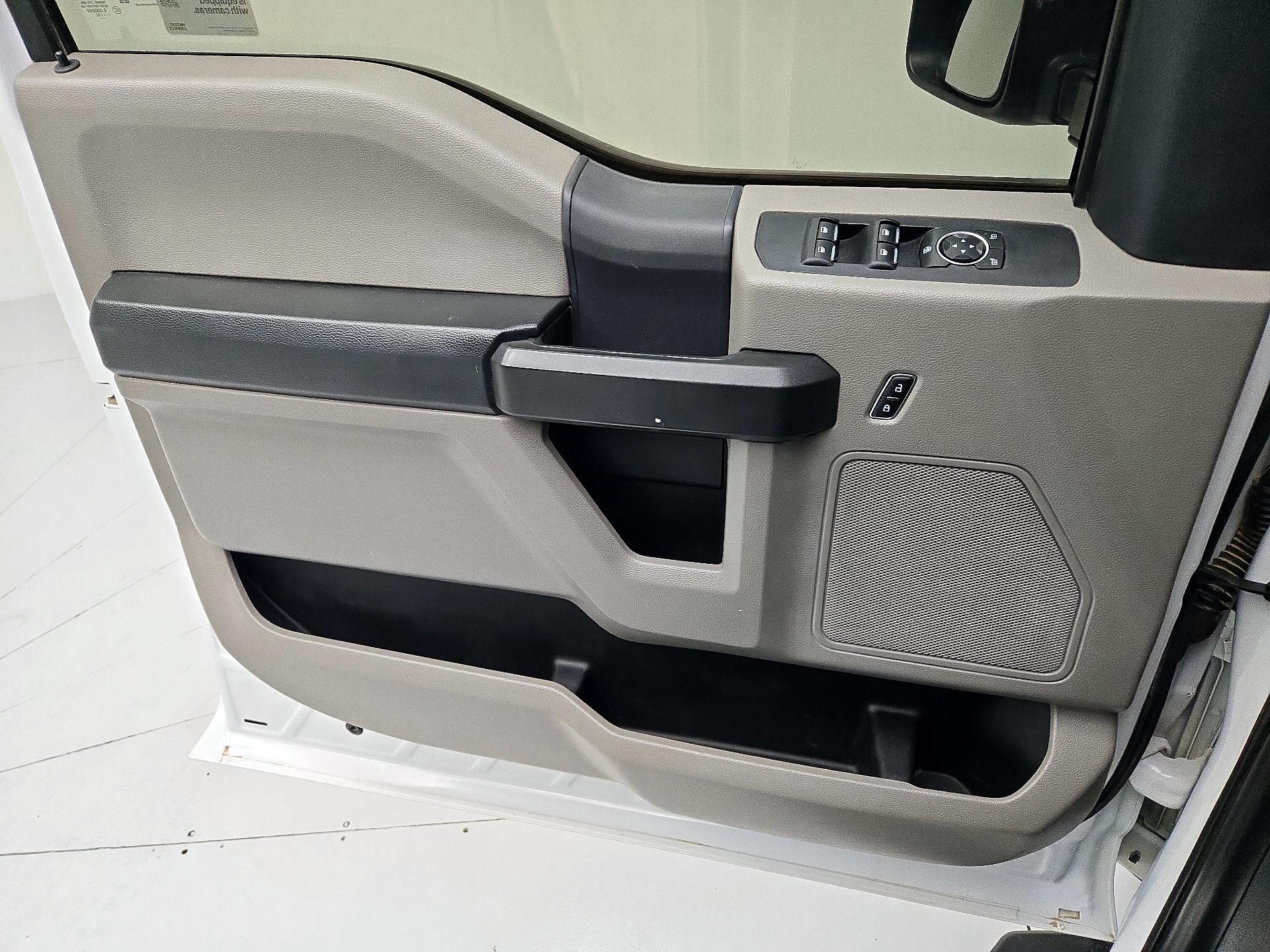 Thumbnail: 2022 Ford F-250 - 10