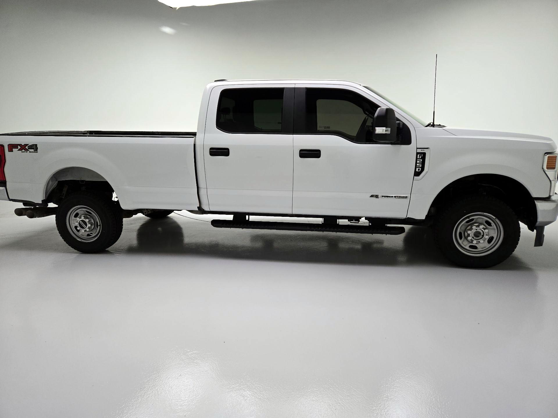 Thumbnail: 2022 Ford F-250 - 4