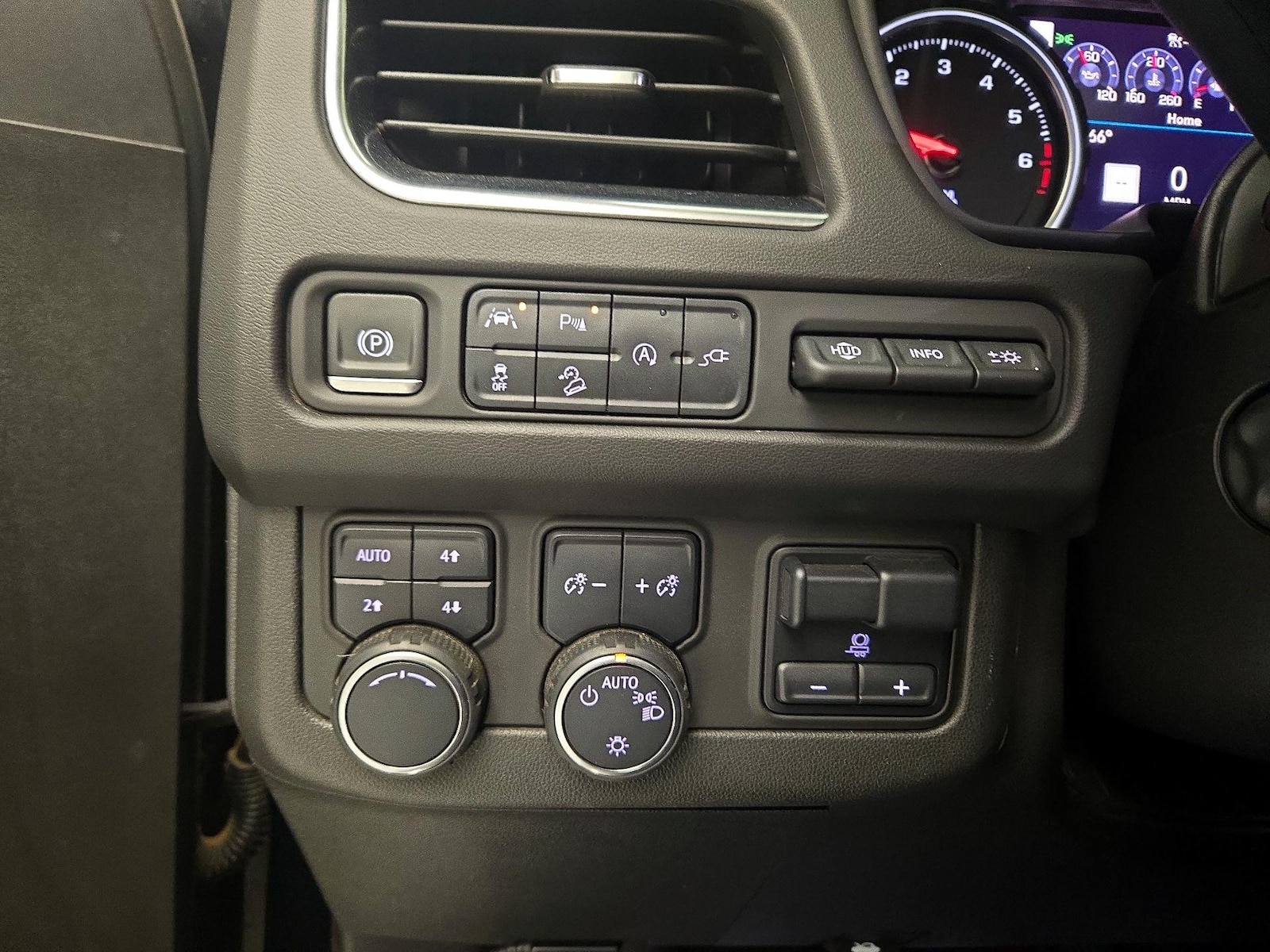 2021 Chevrolet Tahoe Premier - Photo 14