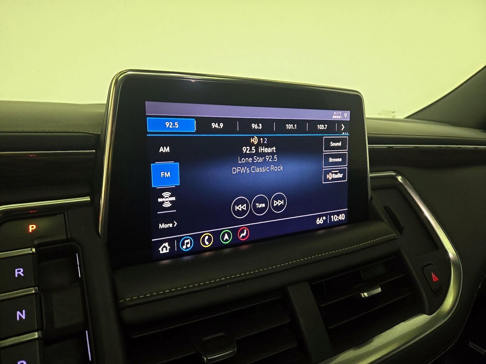 2021 Chevrolet Tahoe Premier - Photo 16