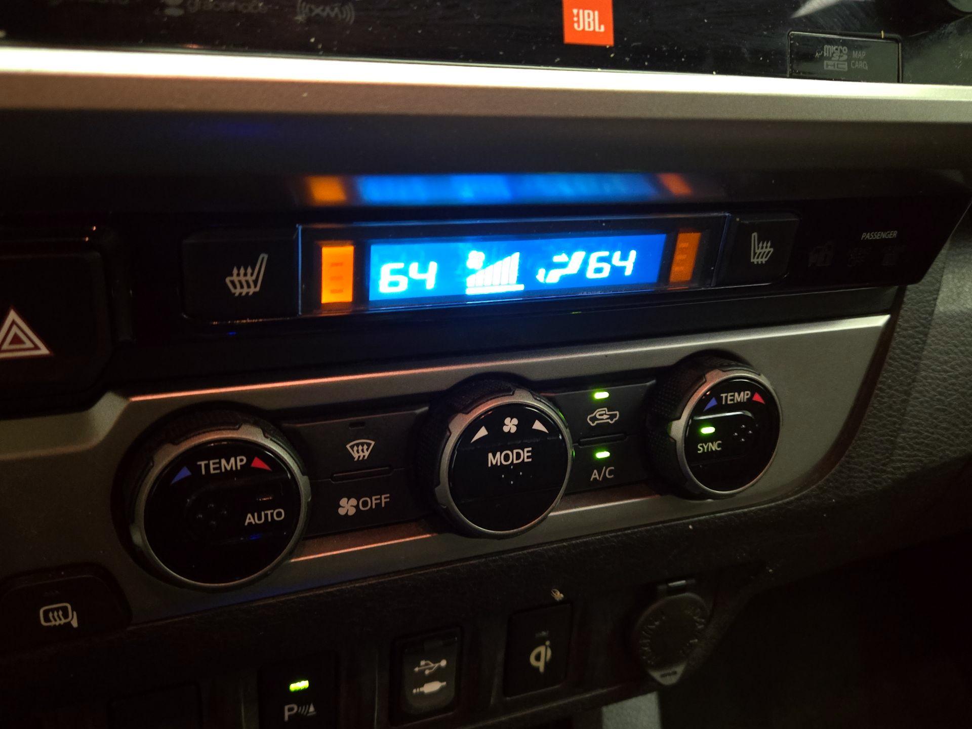 Thumbnail: 2017 Toyota Tacoma - 16