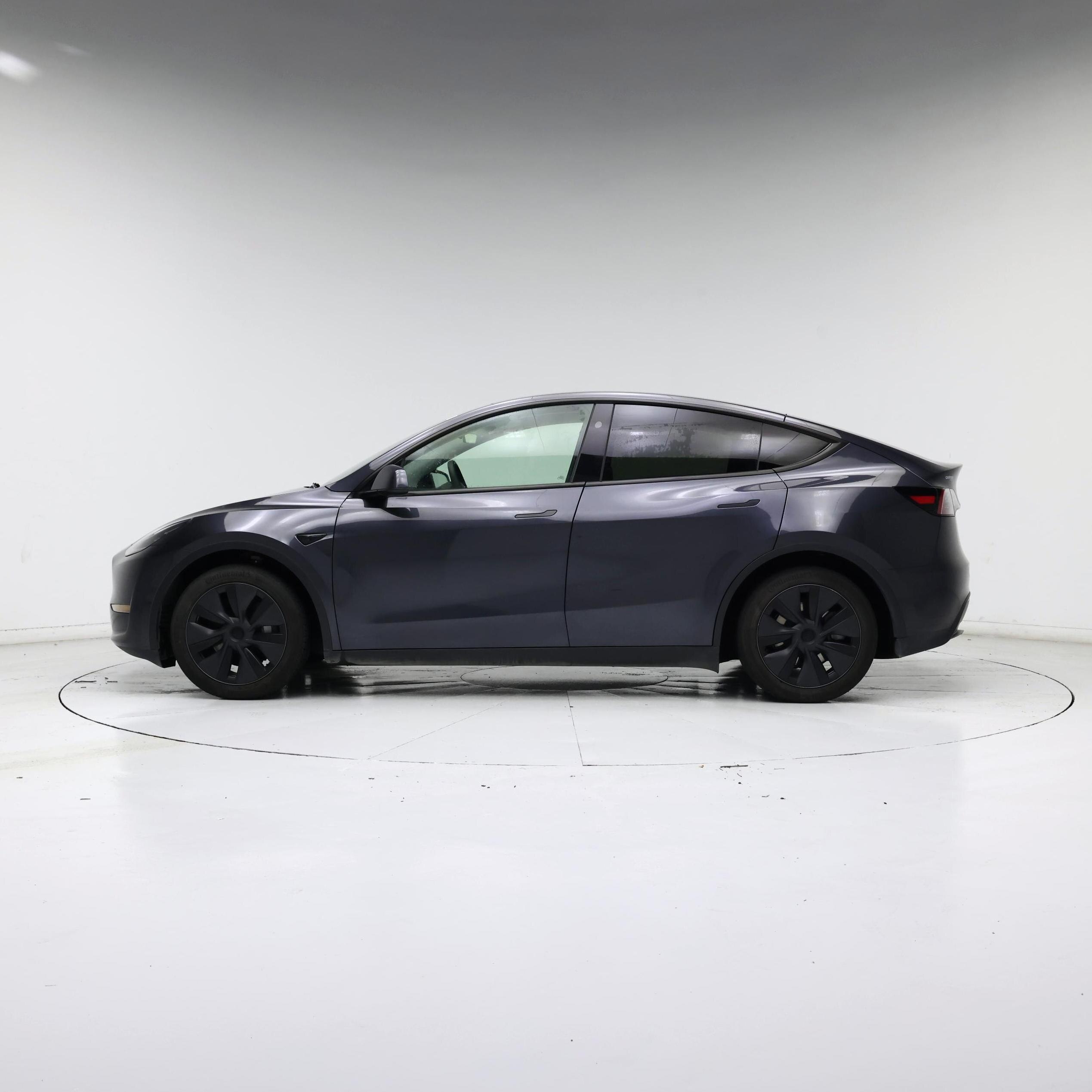 Thumbnail: 2024 Tesla Model Y - 3