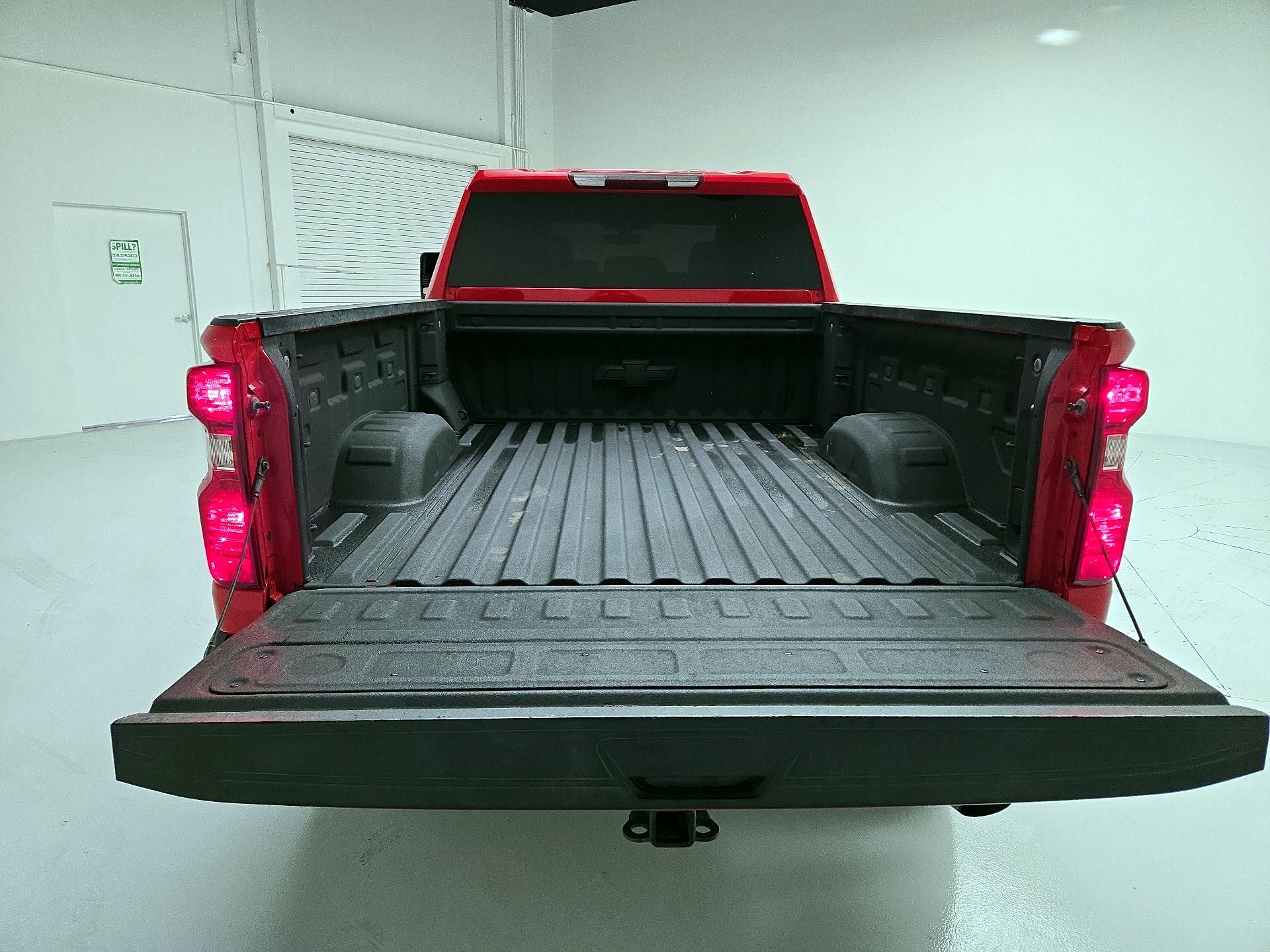Thumbnail: 2022 Chevrolet Silverado 2500 - 18