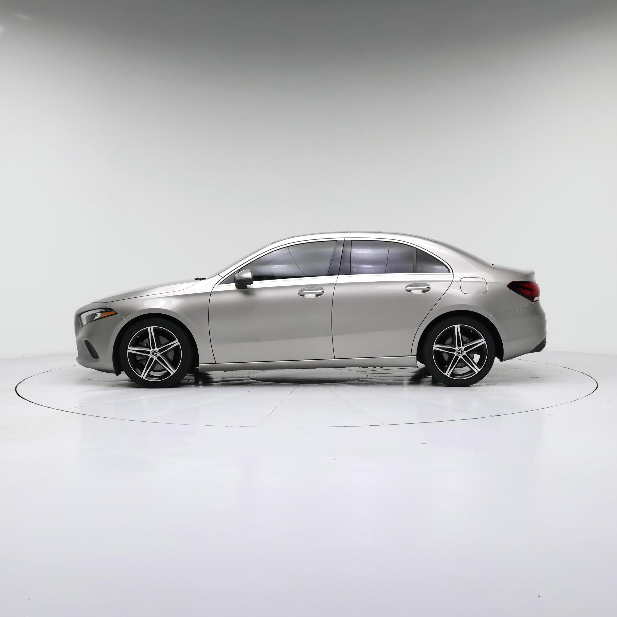 Thumbnail: 2020 Mercedes-Benz A-Class - 3