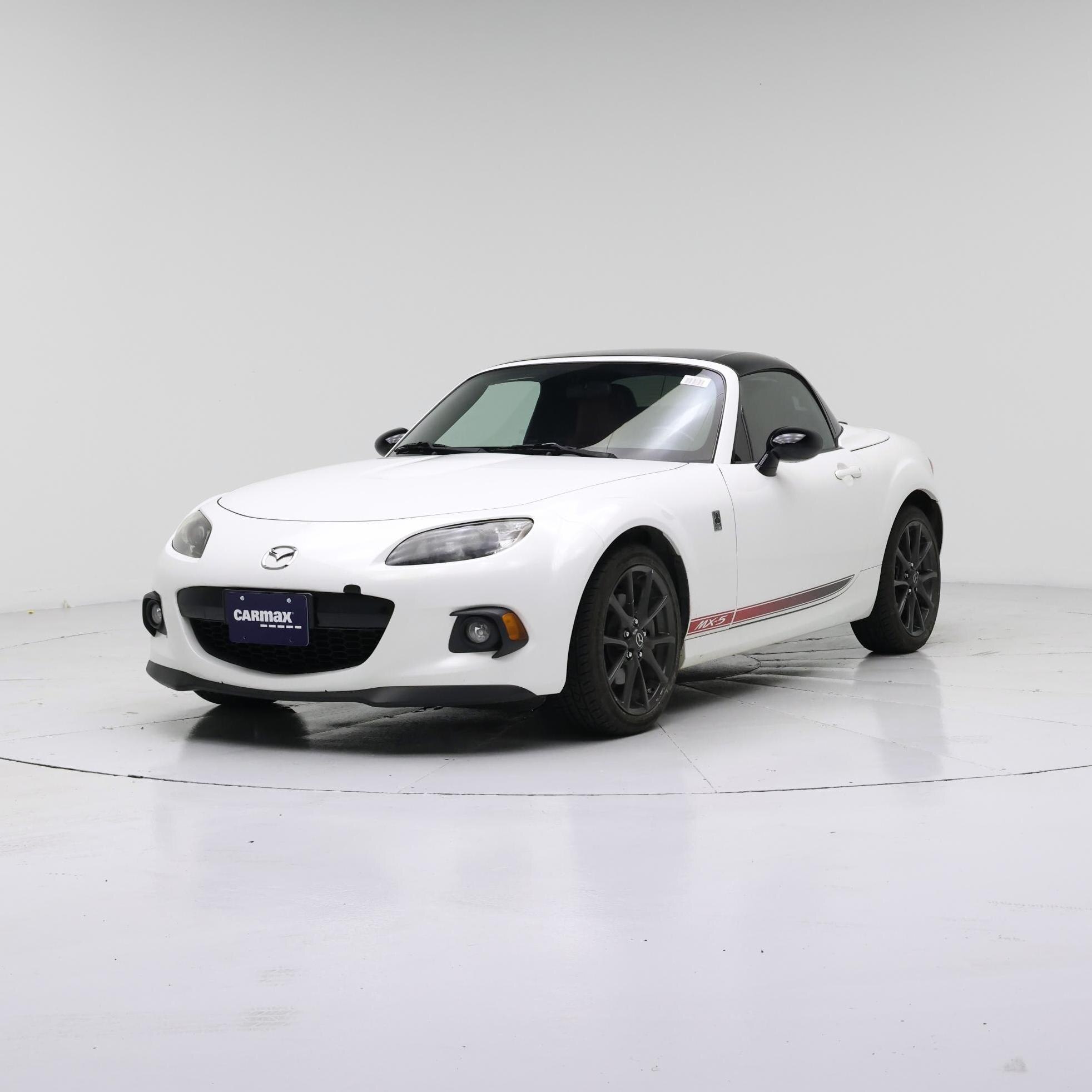 Thumbnail: 2015 Mazda MX-5 Miata - 4