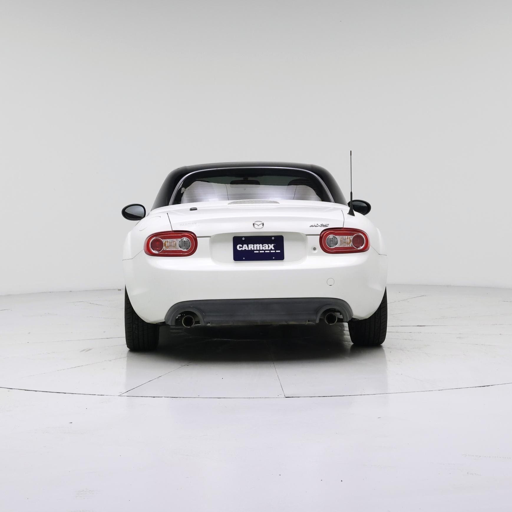 Thumbnail: 2015 Mazda MX-5 Miata - 6