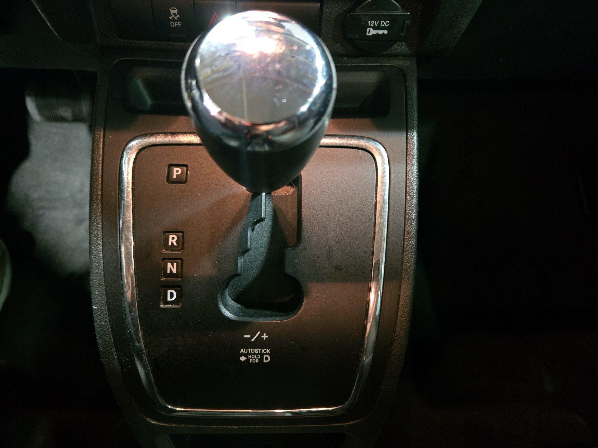 Thumbnail: 2014 Jeep Patriot - 15