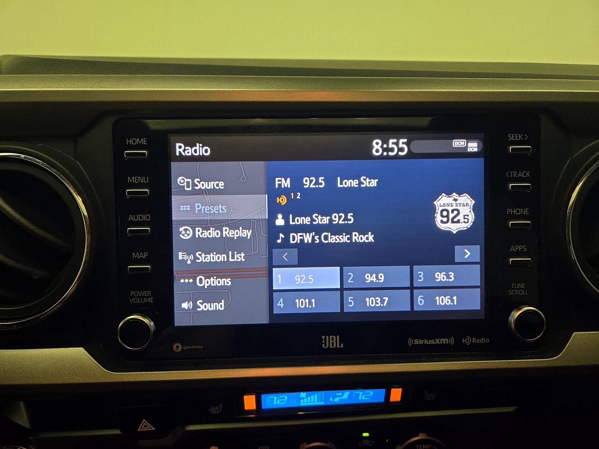 Thumbnail: 2022 Toyota Tacoma - 15