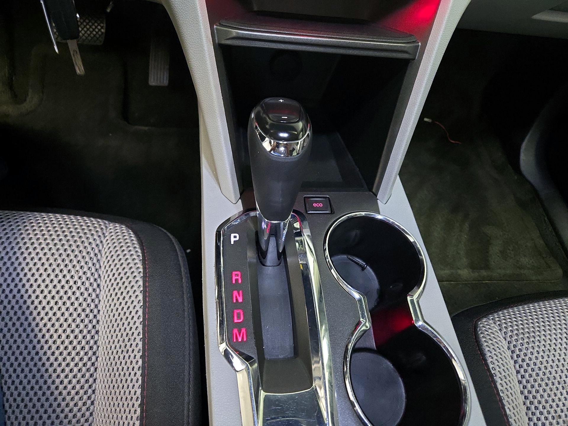 Thumbnail: 2017 GMC Terrain - 17