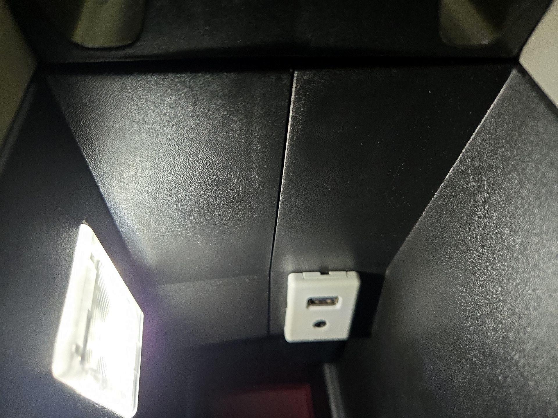 Thumbnail: 2017 GMC Terrain - 18