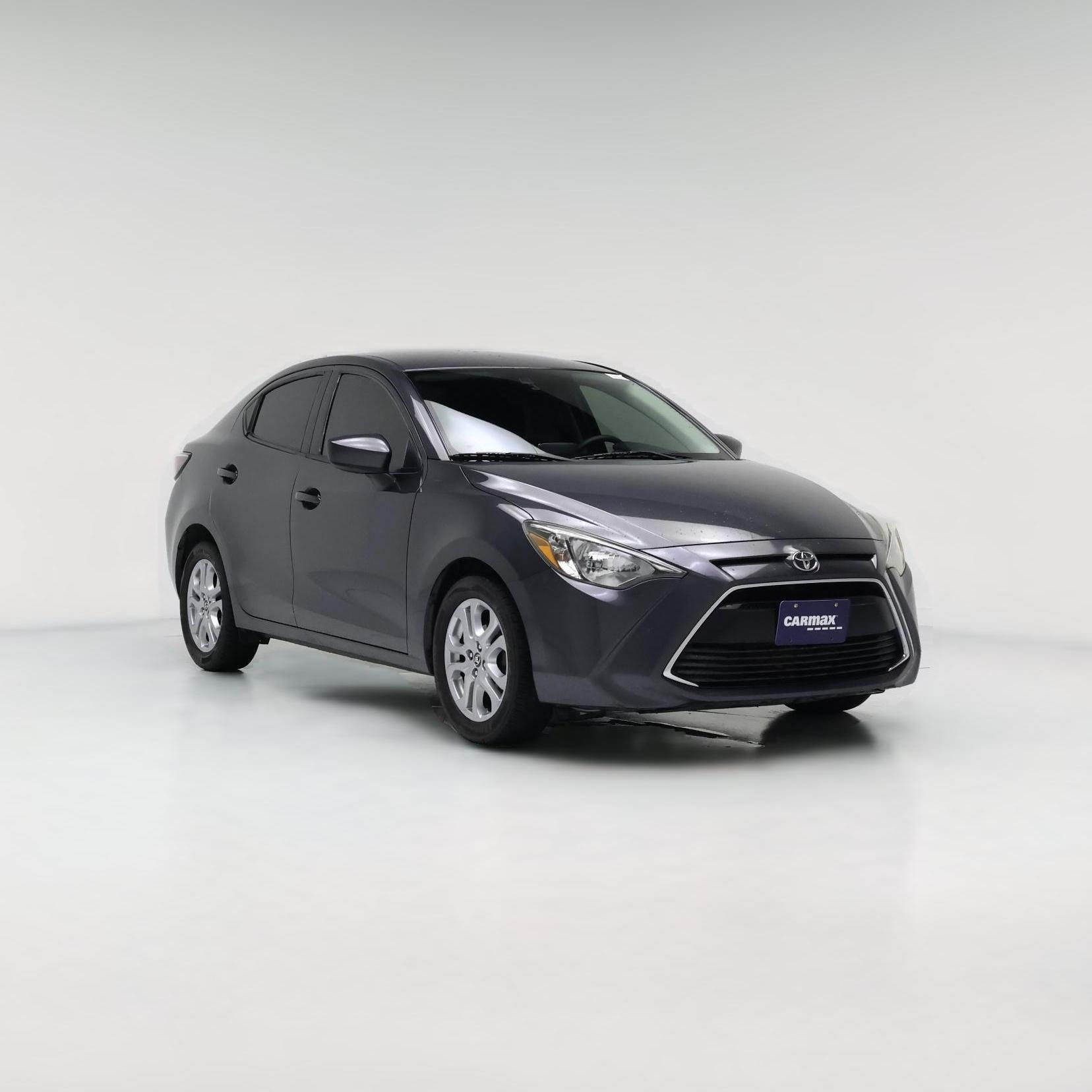 Thumbnail: 2018 Toyota Yaris iA - 1