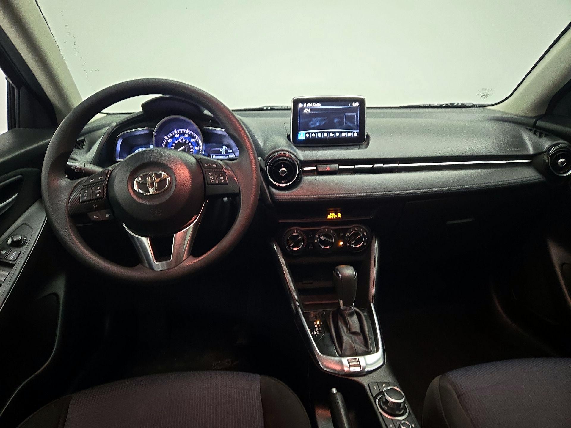 Thumbnail: 2018 Toyota Yaris iA - 9