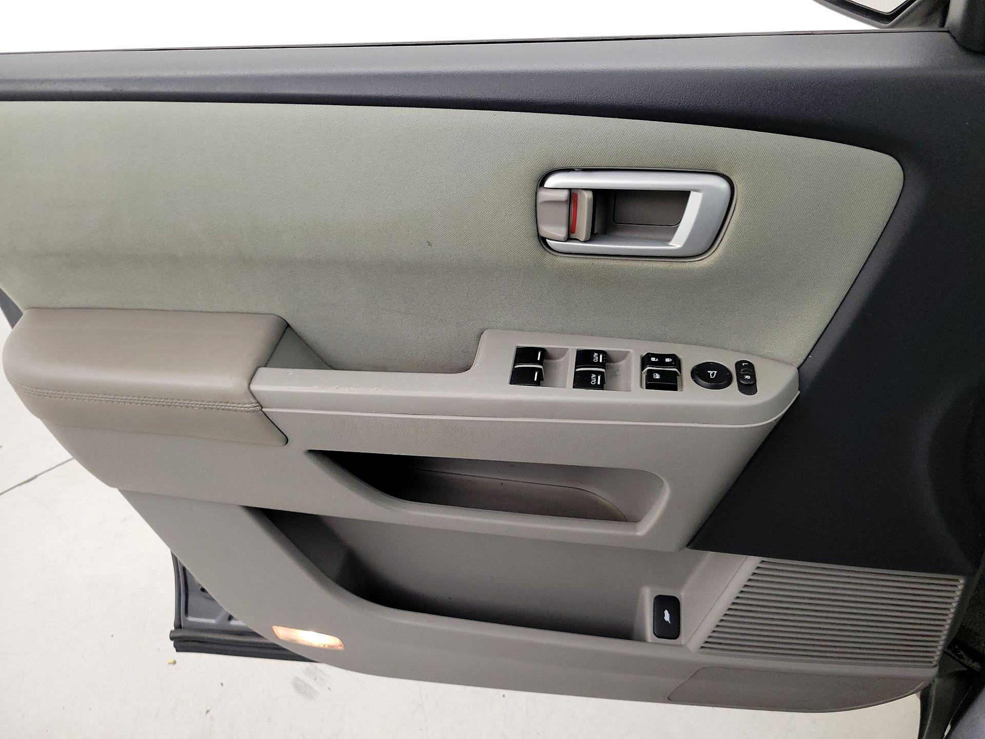 Thumbnail: 2015 Honda Pilot - 12