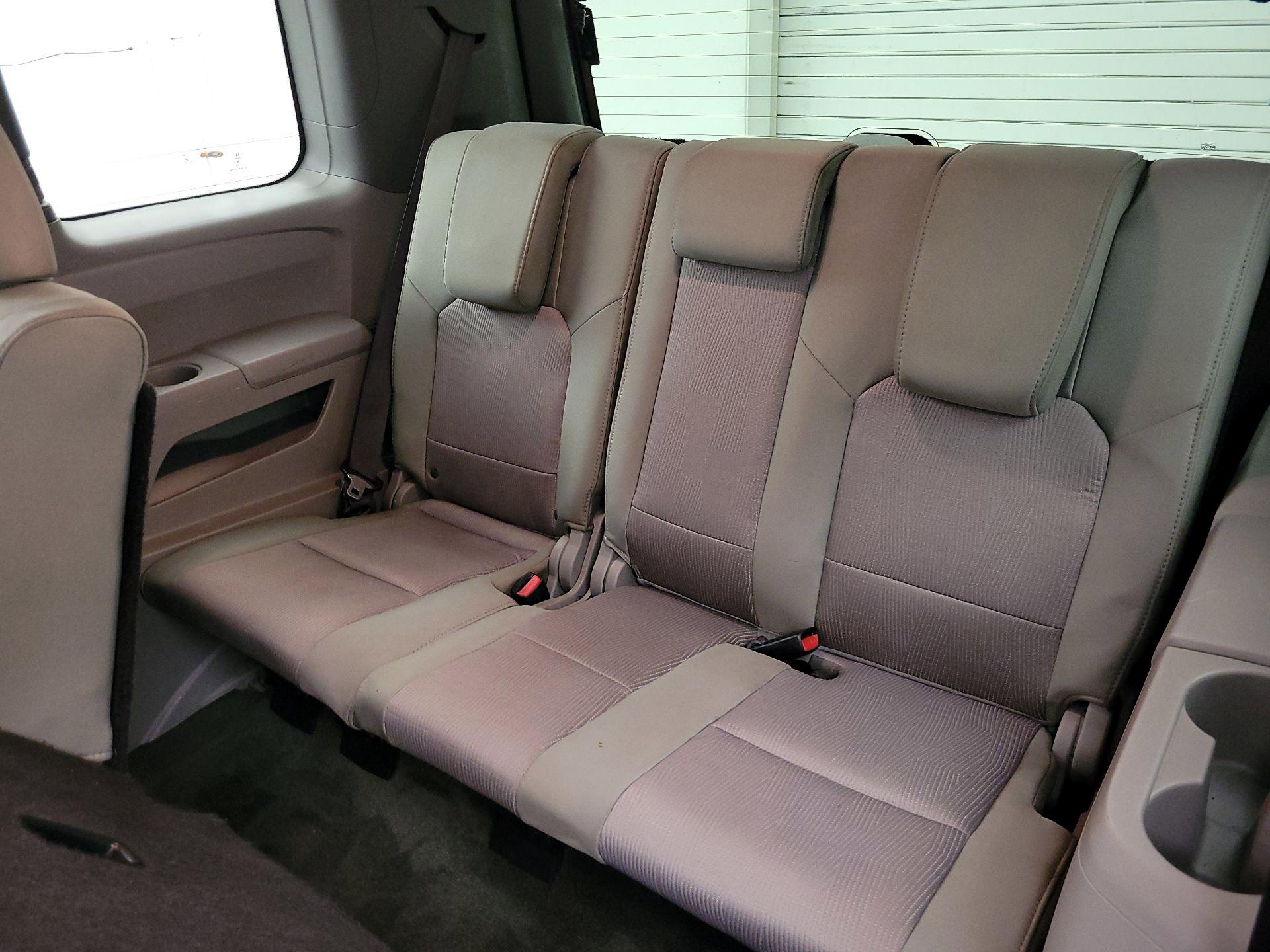 Thumbnail: 2015 Honda Pilot - 20