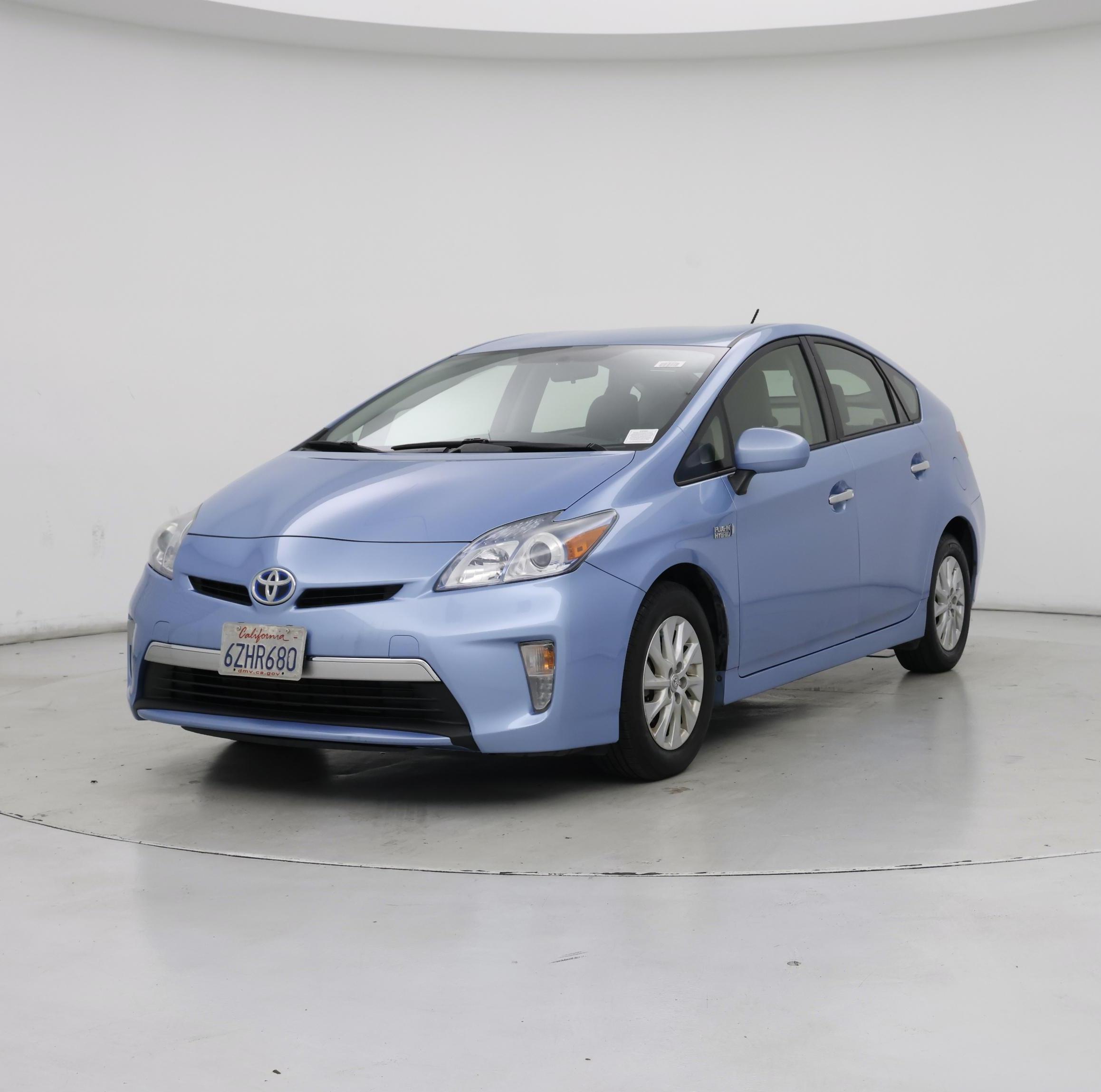 Thumbnail: 2013 Toyota Prius - 4