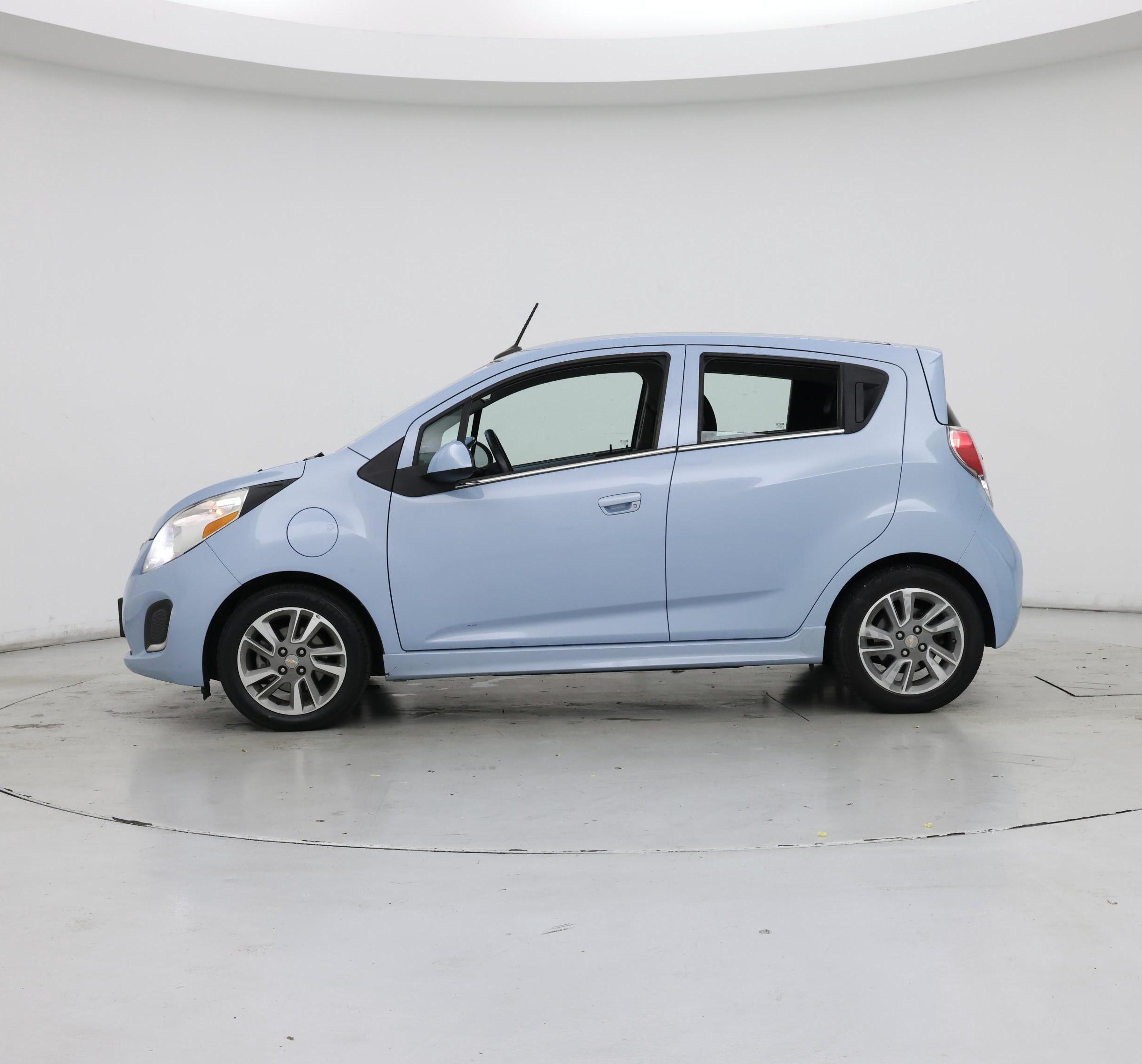Thumbnail: 2015 Chevrolet Spark - 3