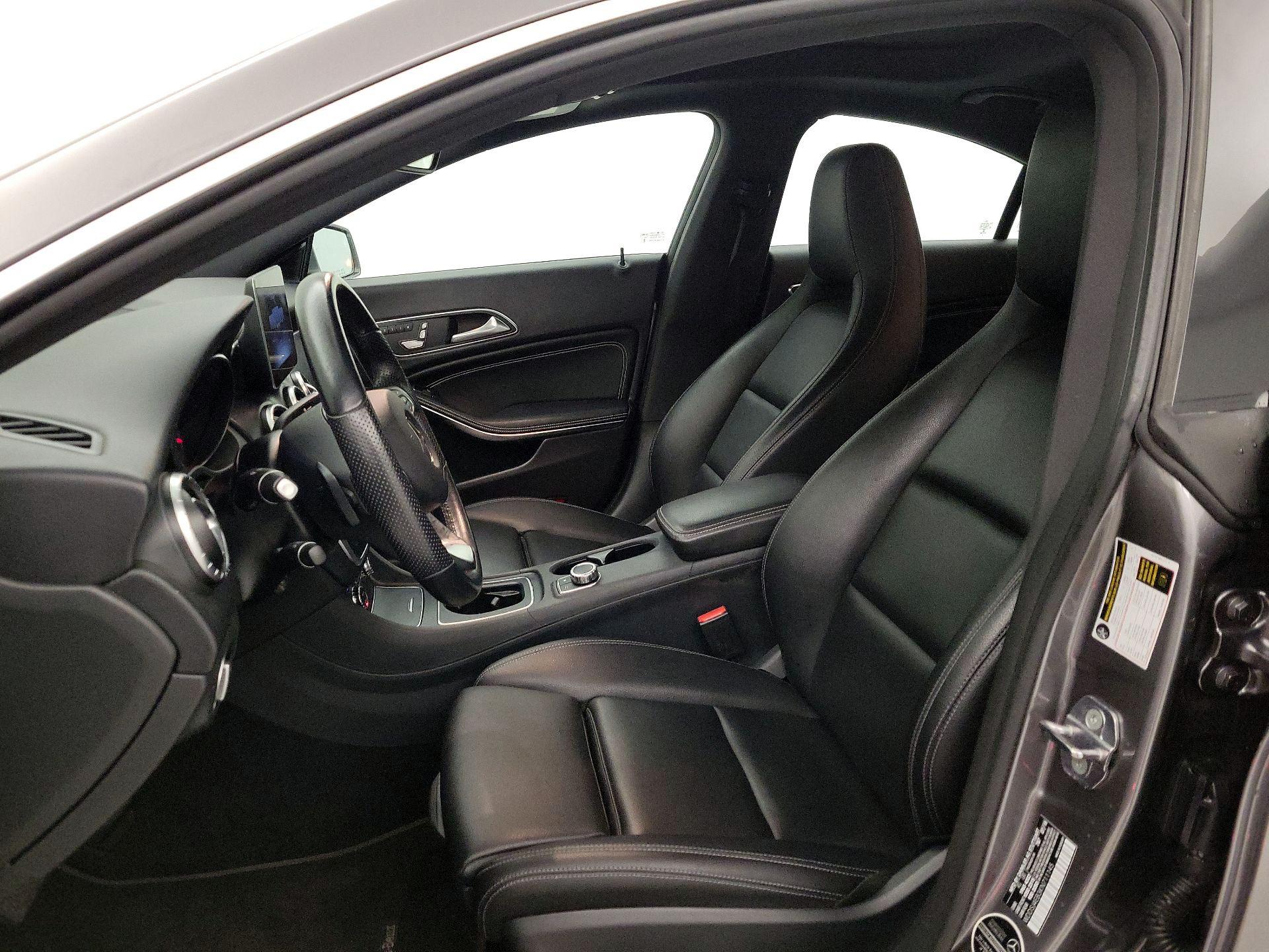 Thumbnail: 2019 Mercedes-Benz CLA - 11