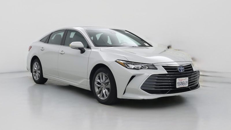 2022 Toyota Avalon XLE Hero Image