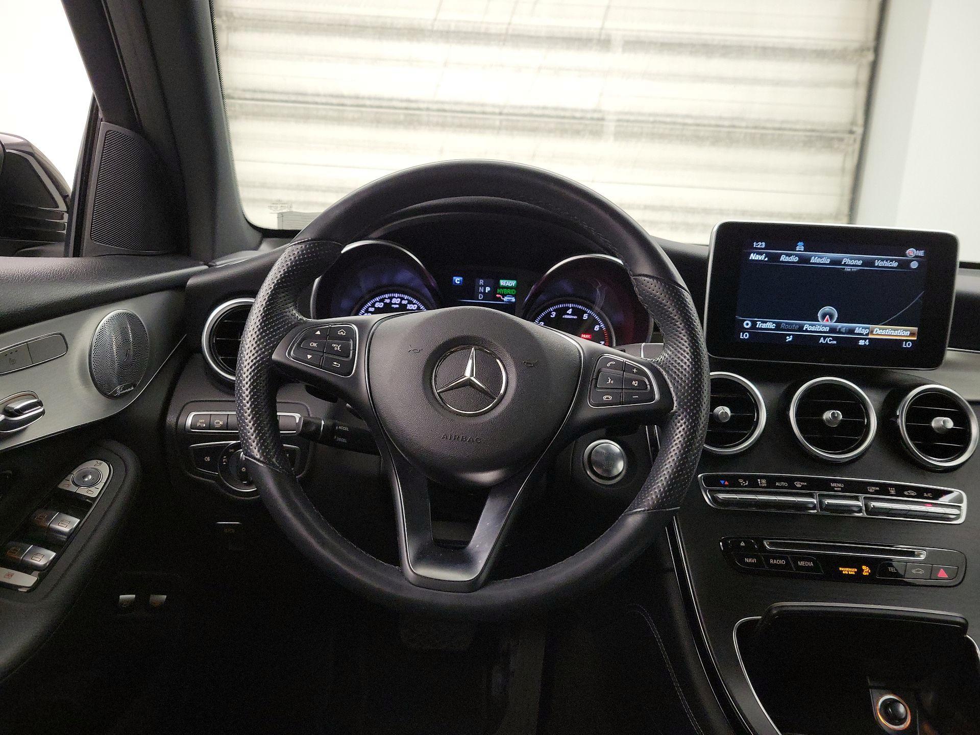 Thumbnail: 2019 Mercedes-Benz GLC - 10