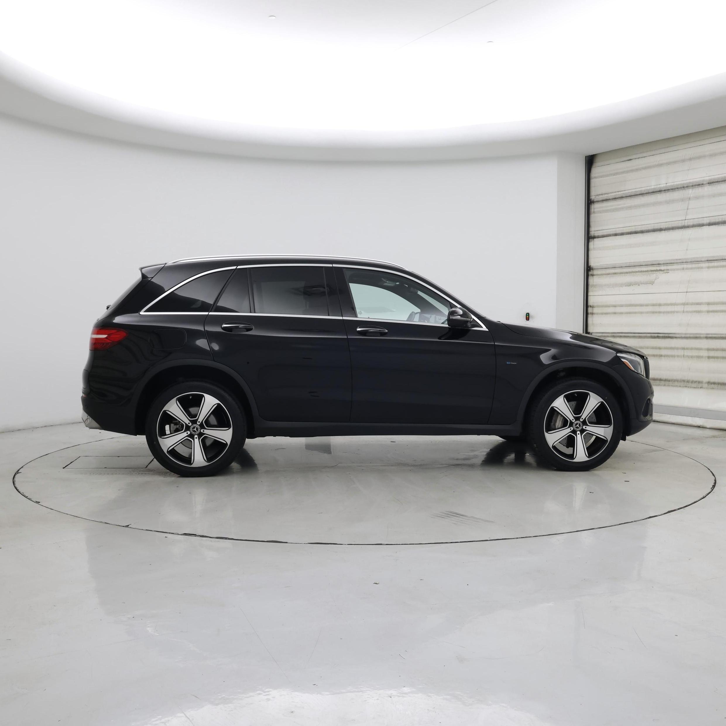 Thumbnail: 2019 Mercedes-Benz GLC - 7