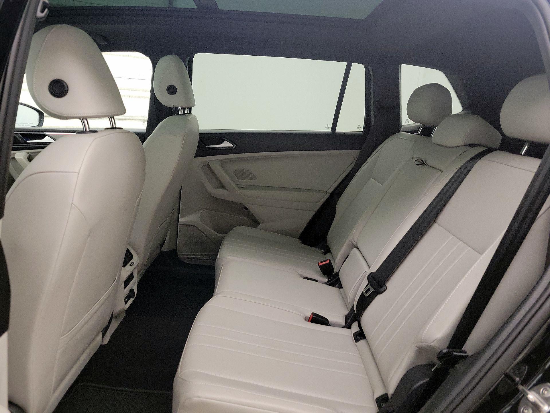 Thumbnail: 2023 Volkswagen Tiguan - 20