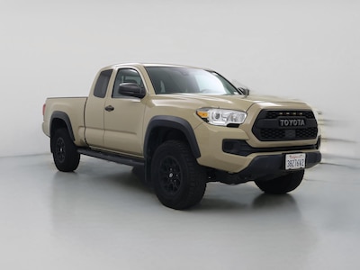 Tan 2019 Toyota Tacoma SR5