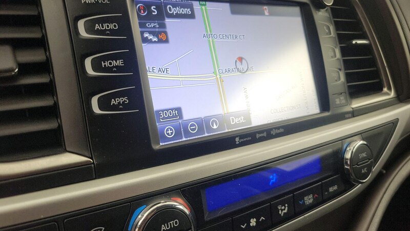2016 Toyota Highlander XLE 14