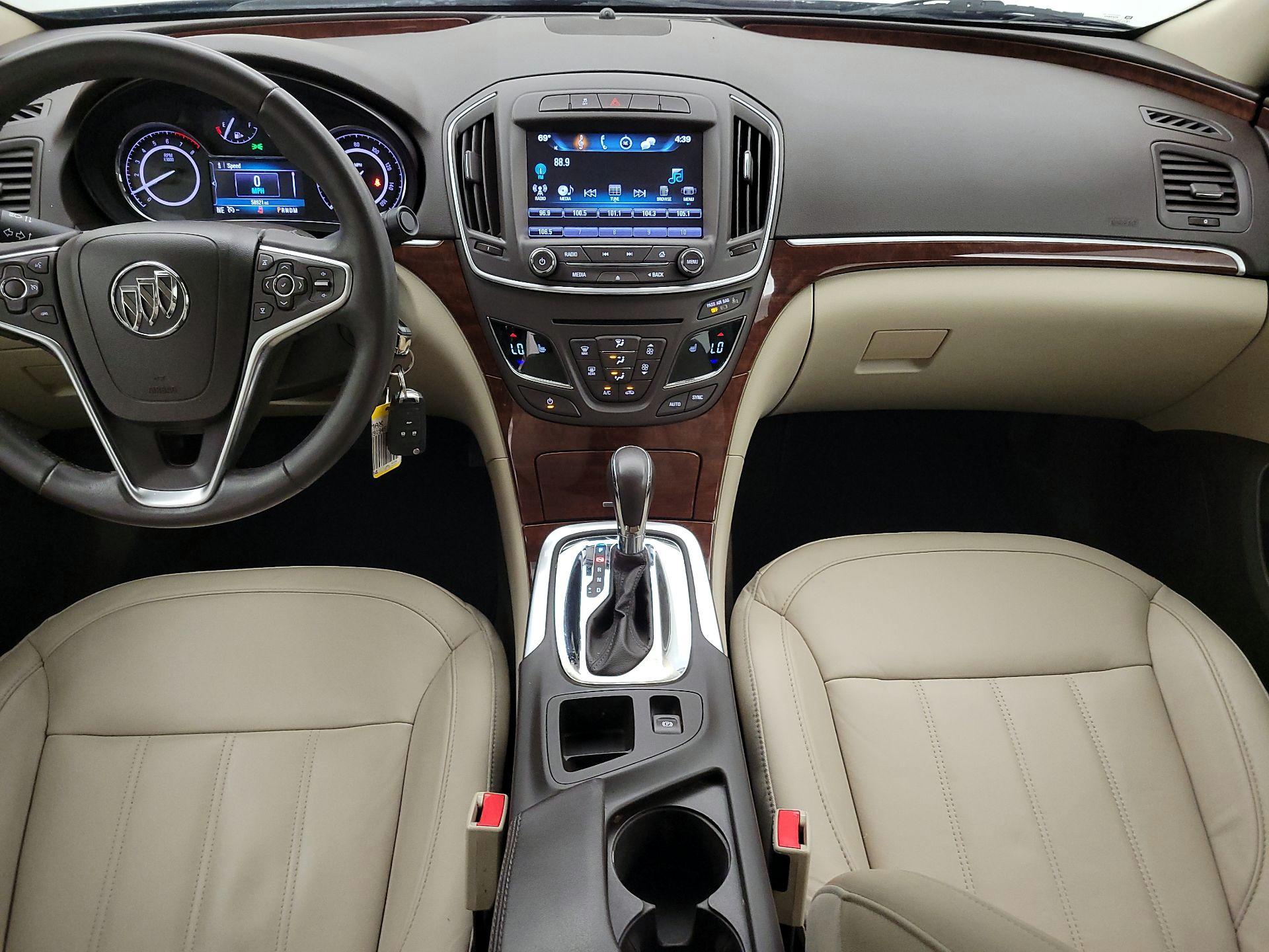 Thumbnail: 2017 Buick Regal - 9