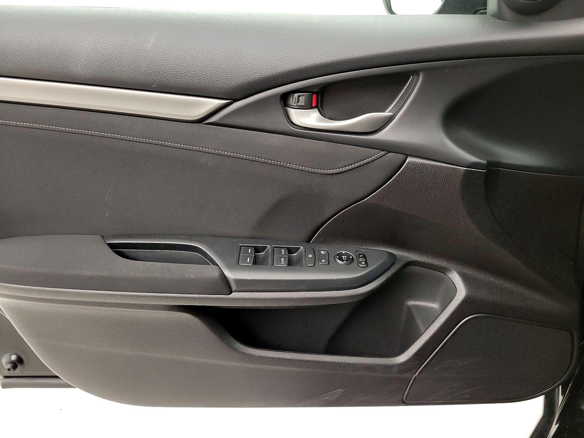 Thumbnail: 2020 Honda Civic - 12