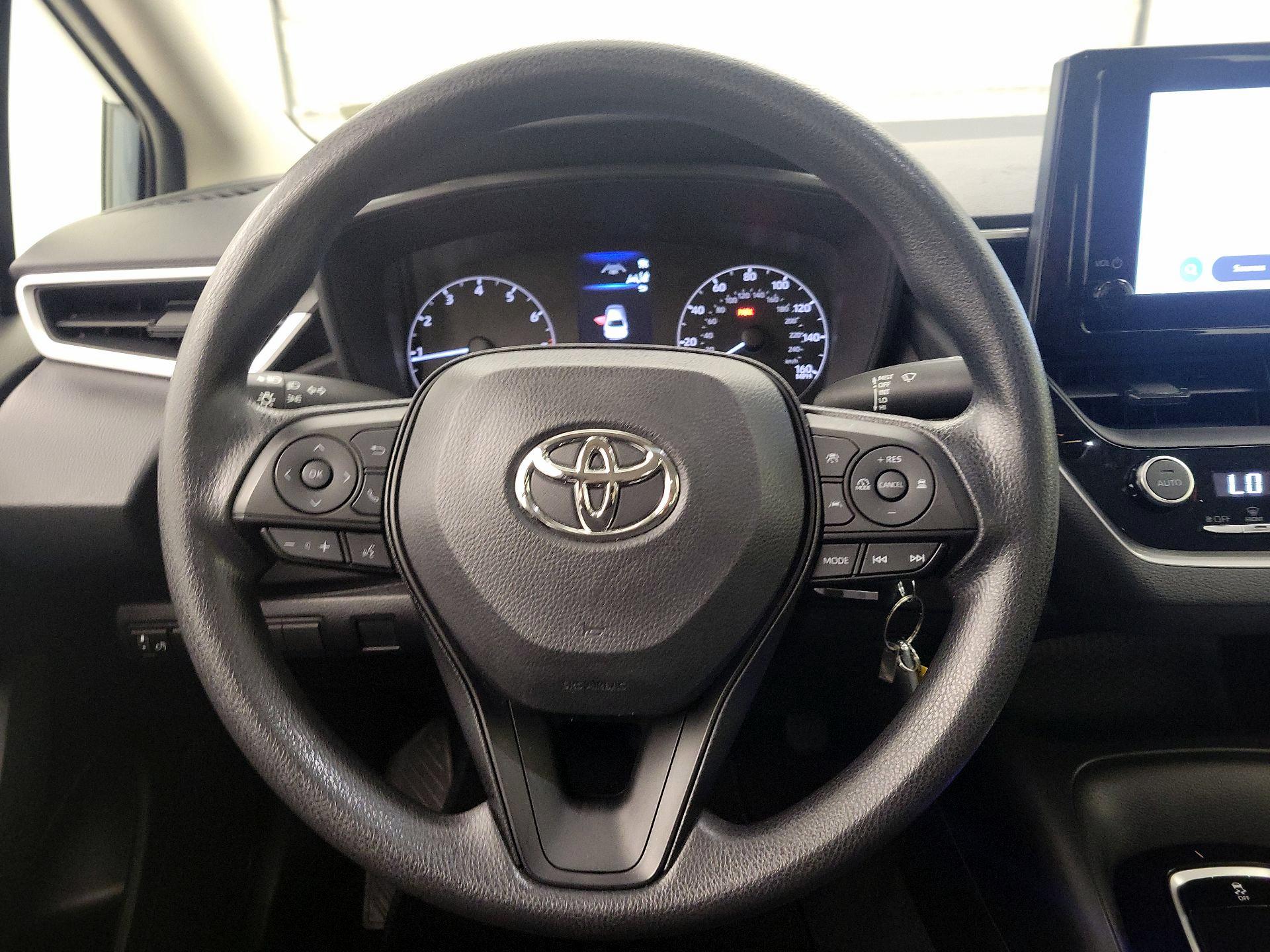 Thumbnail: 2023 Toyota Corolla - 10