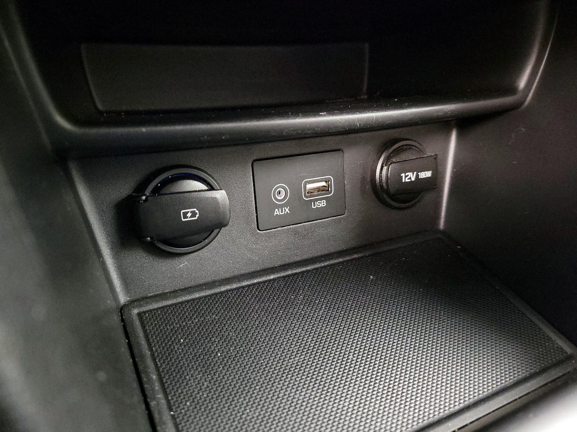 Thumbnail: 2020 Hyundai Kona - 18