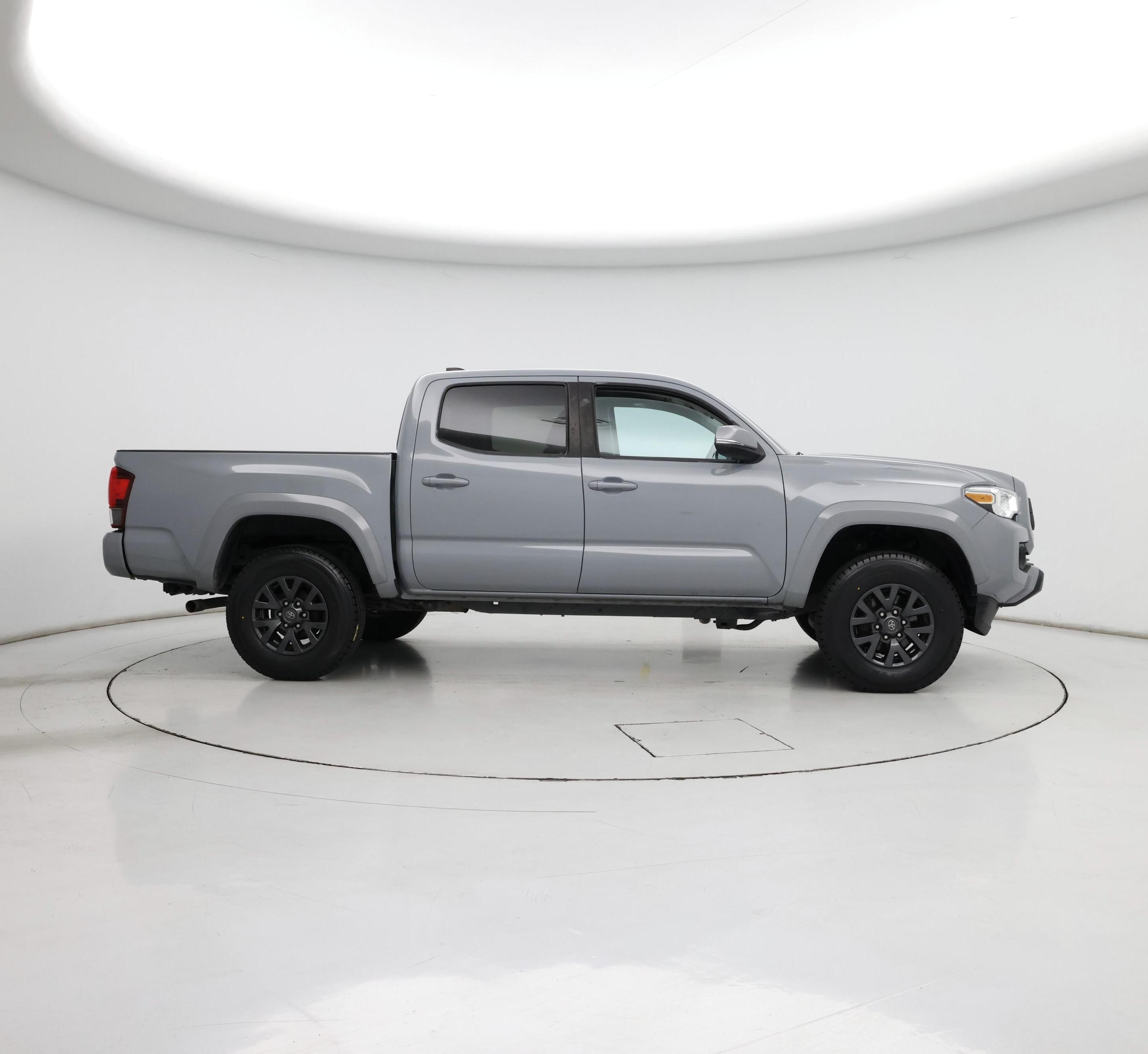 Thumbnail: 2021 Toyota Tacoma - 7