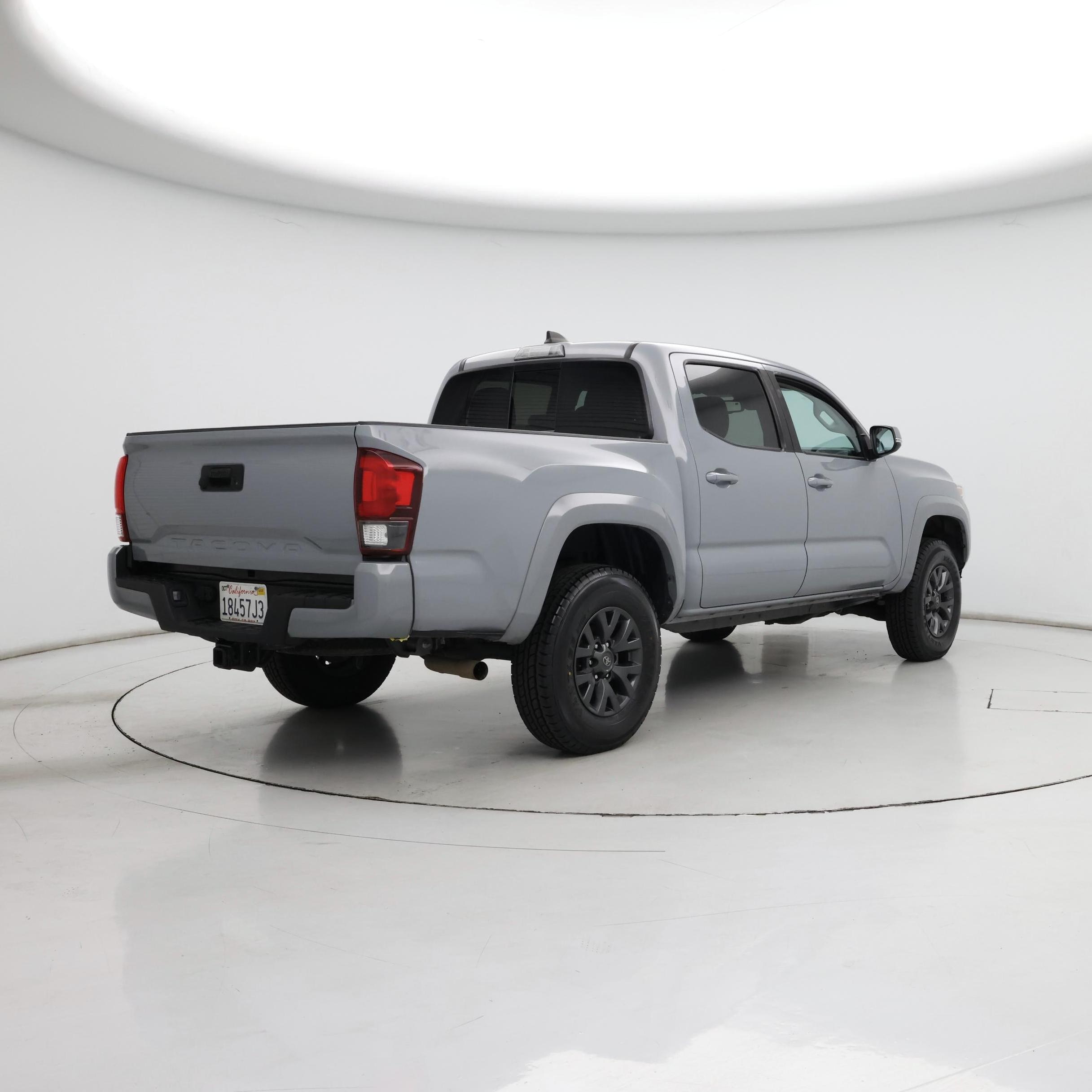 Thumbnail: 2021 Toyota Tacoma - 8