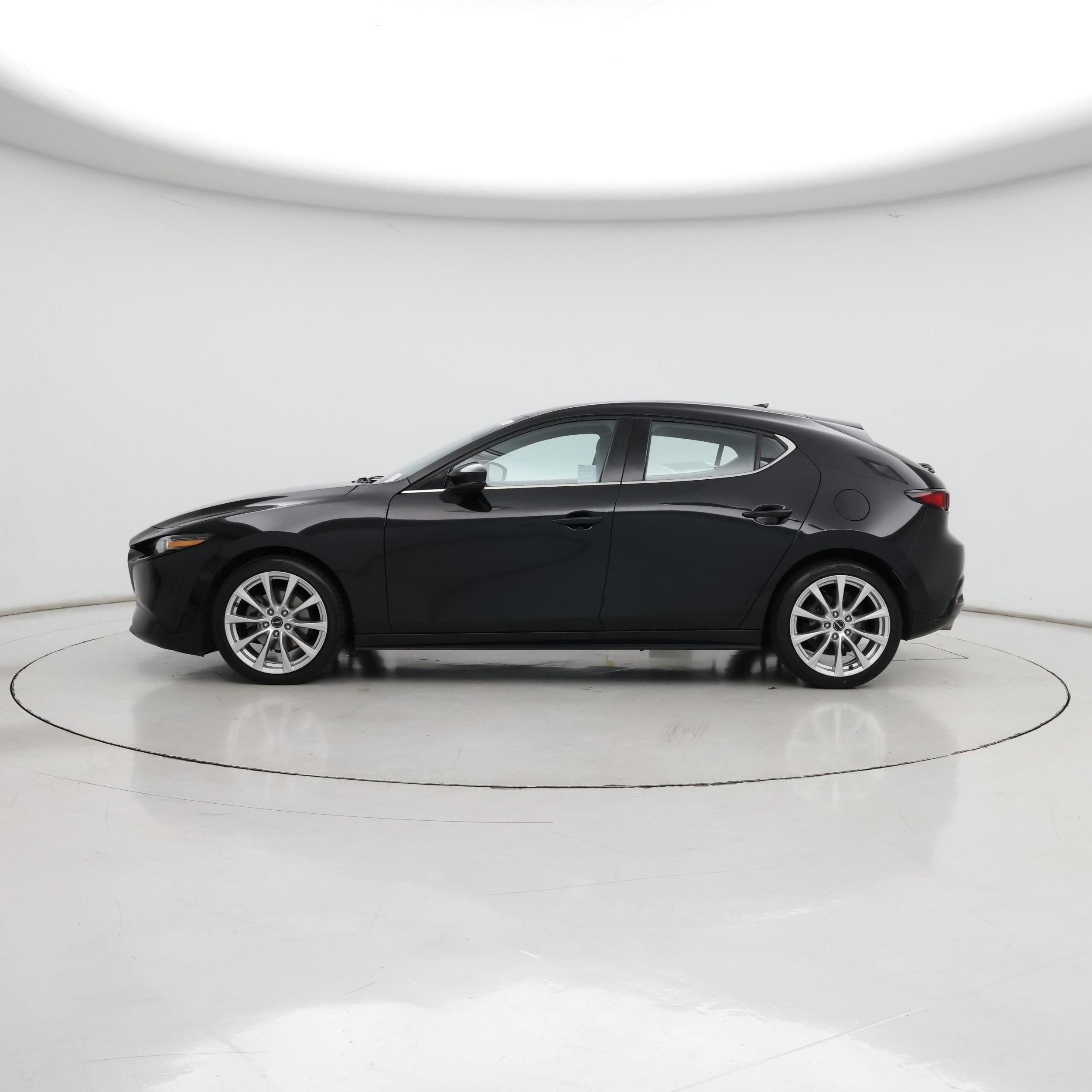 Thumbnail: 2020 Mazda Mazda3 - 3
