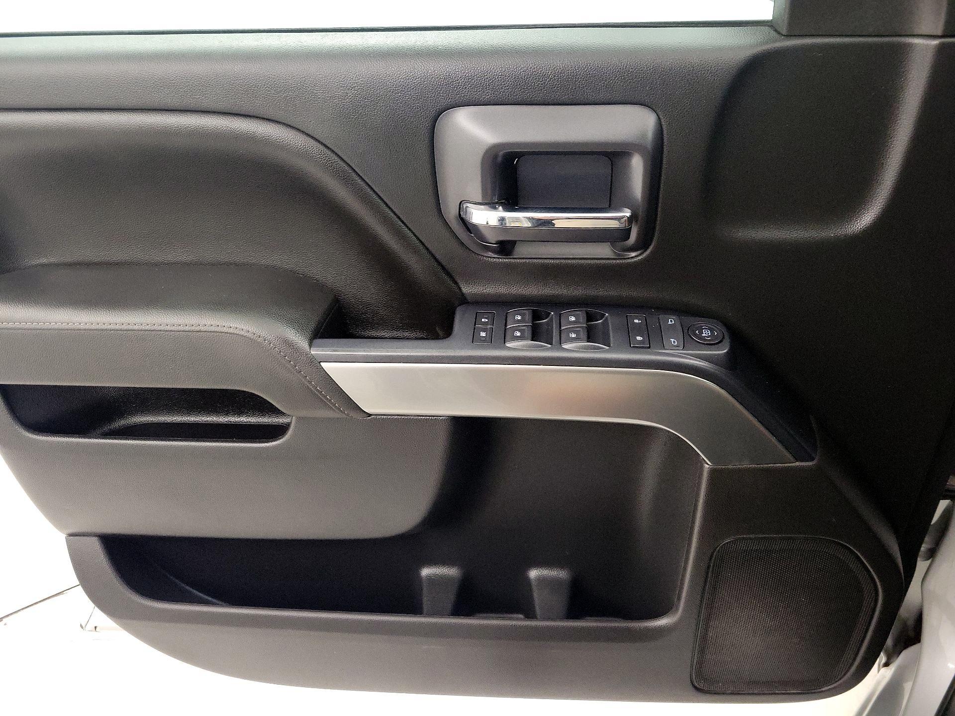 Thumbnail: 2016 Chevrolet Silverado 1500 - 12