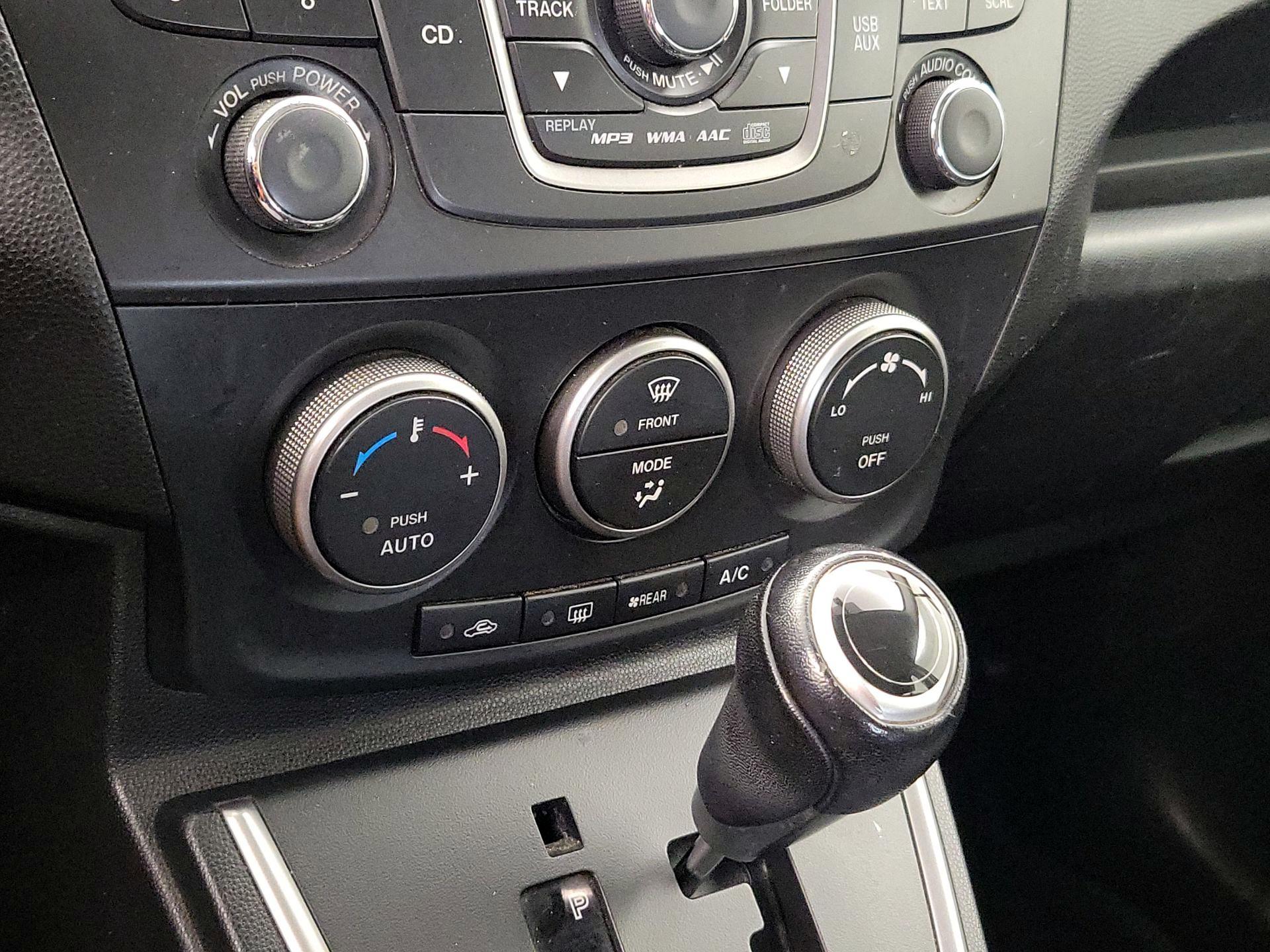 Thumbnail: 2014 Mazda Mazda5 - 15