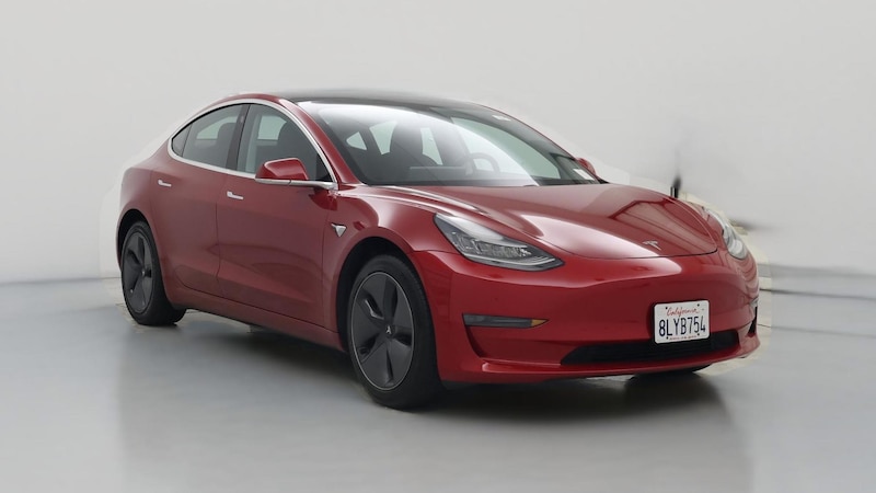 2019 Tesla Model 3 Standard Range Hero Image
