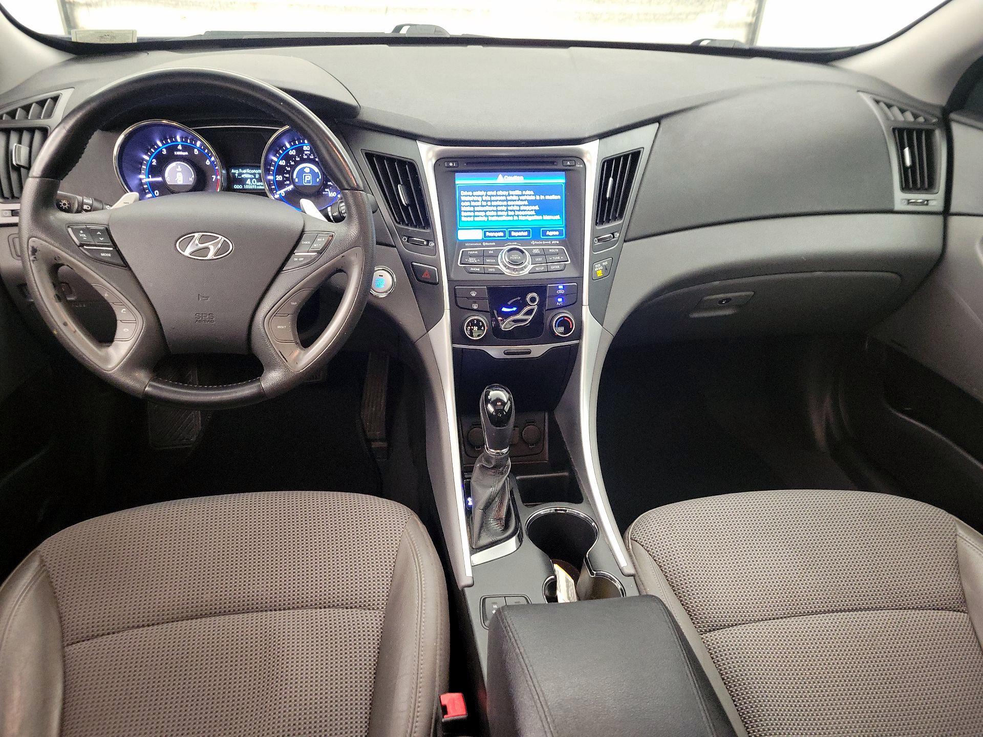 Thumbnail: 2013 Hyundai Sonata - 9
