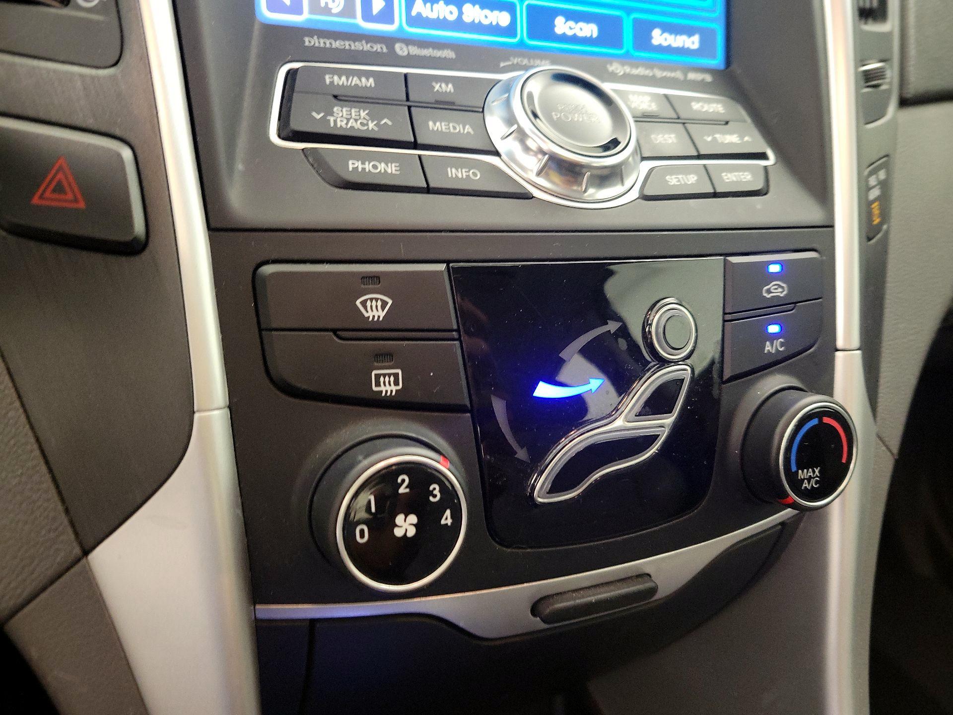 Thumbnail: 2013 Hyundai Sonata - 16
