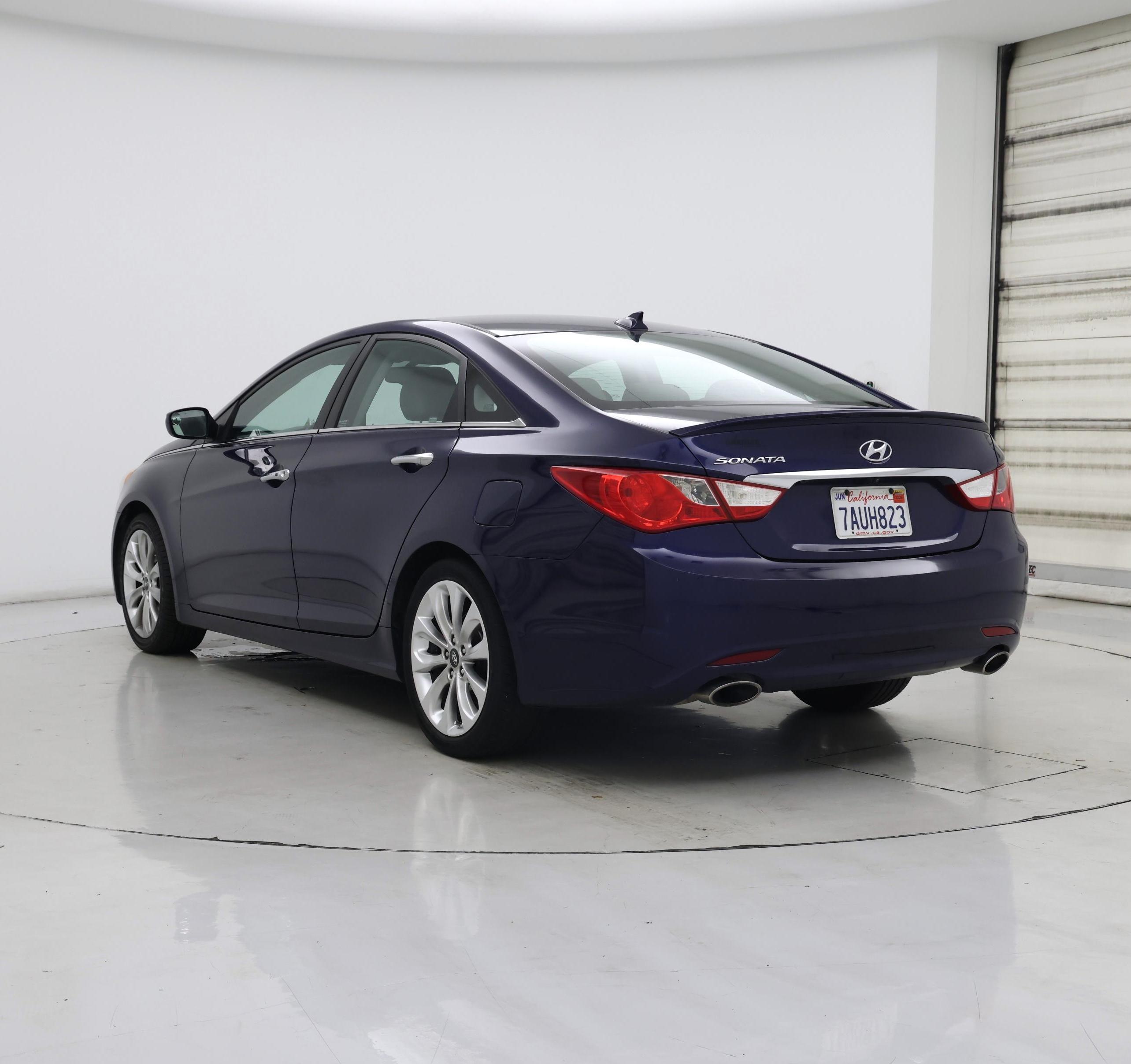 Thumbnail: 2013 Hyundai Sonata - 2