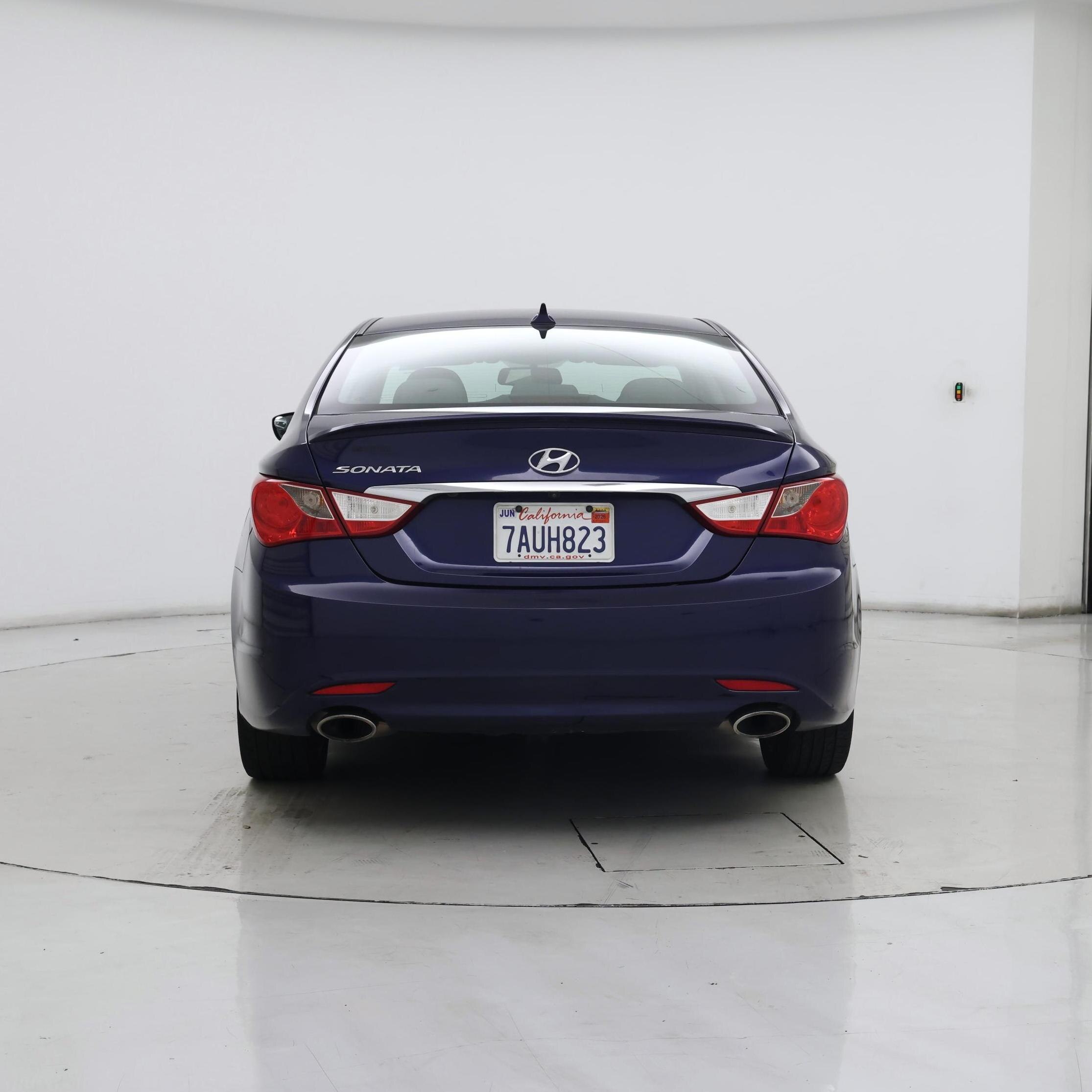 Thumbnail: 2013 Hyundai Sonata - 6