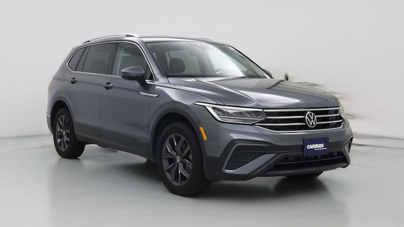 2023 Volkswagen Tiguan SE Hero Image