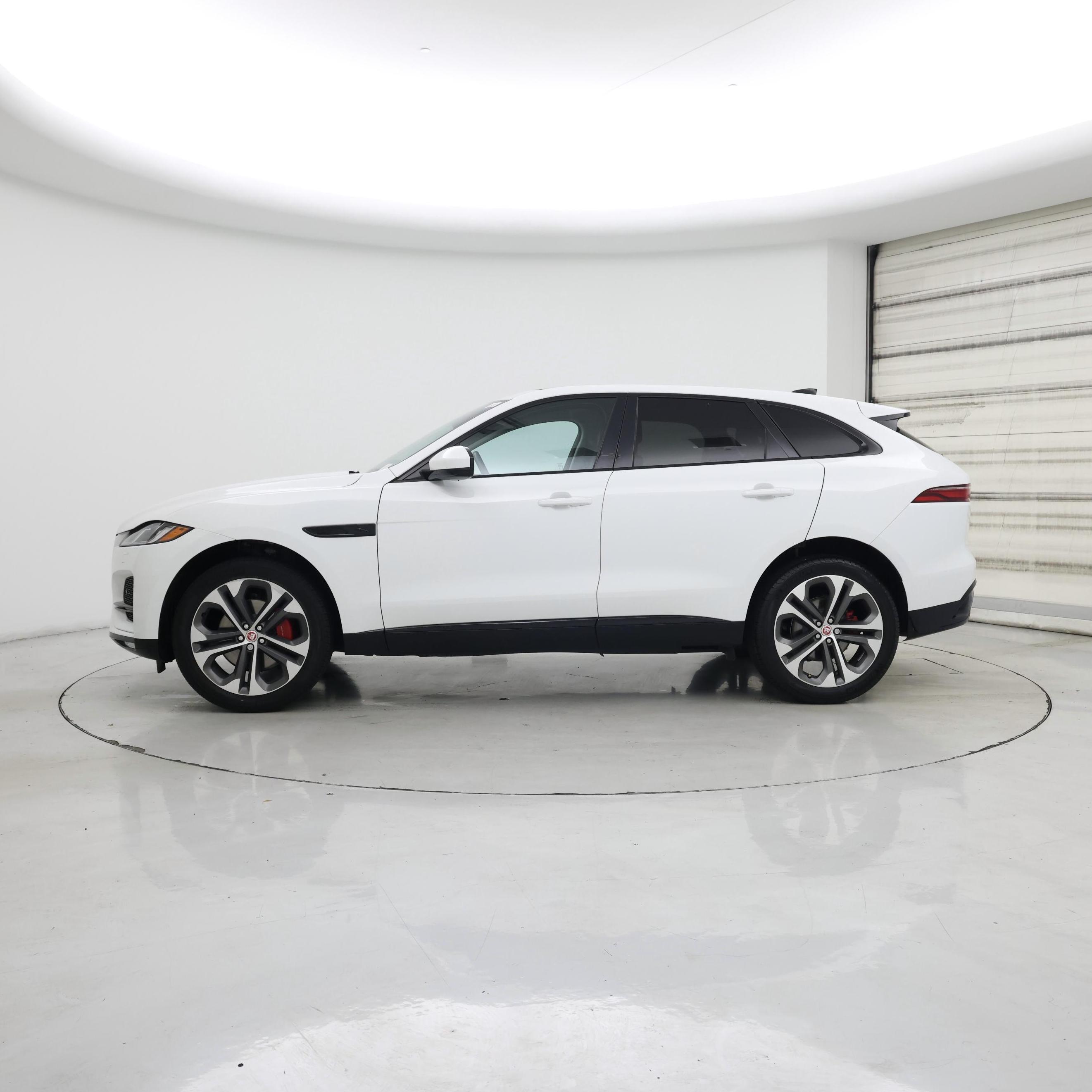 Thumbnail: 2022 Jaguar F-Pace - 3