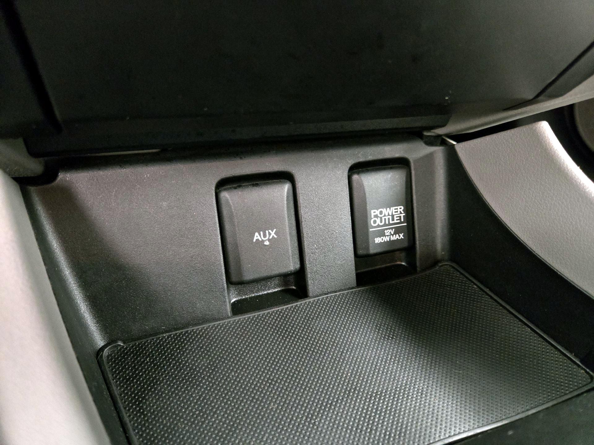 Thumbnail: 2013 Honda Civic - 18